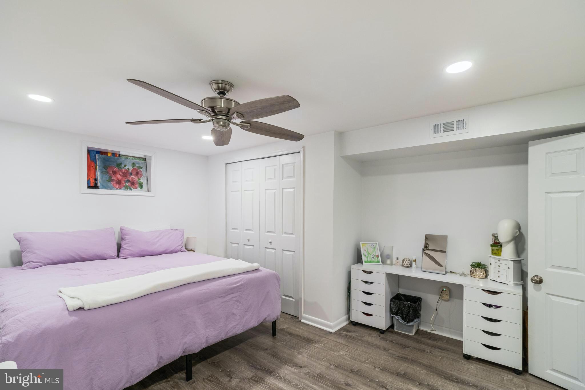 COLUMBIA PARK - Residential