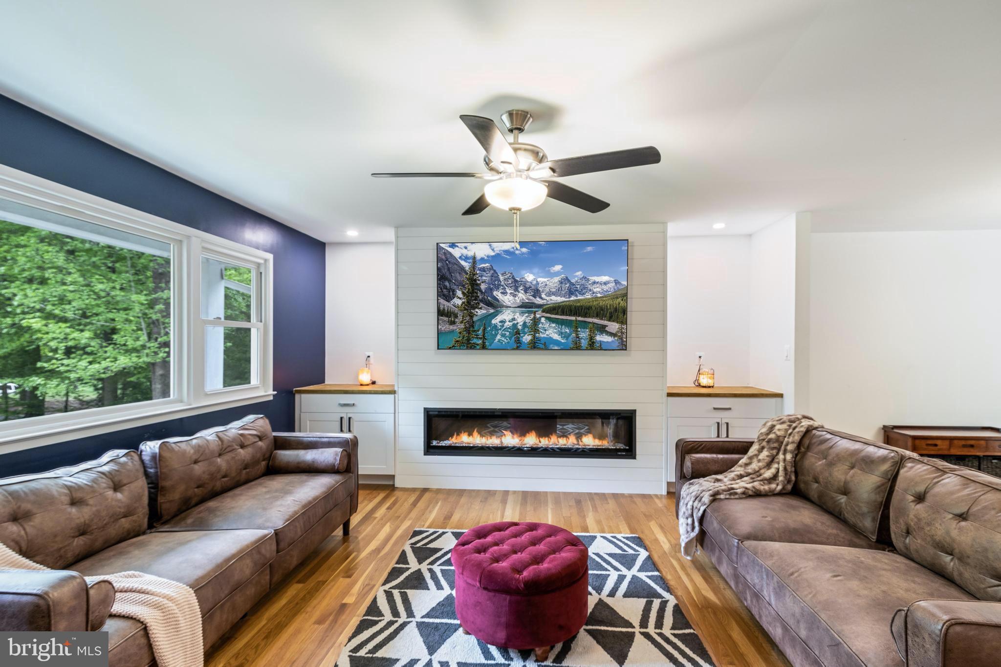 COLUMBIA PARK - Residential