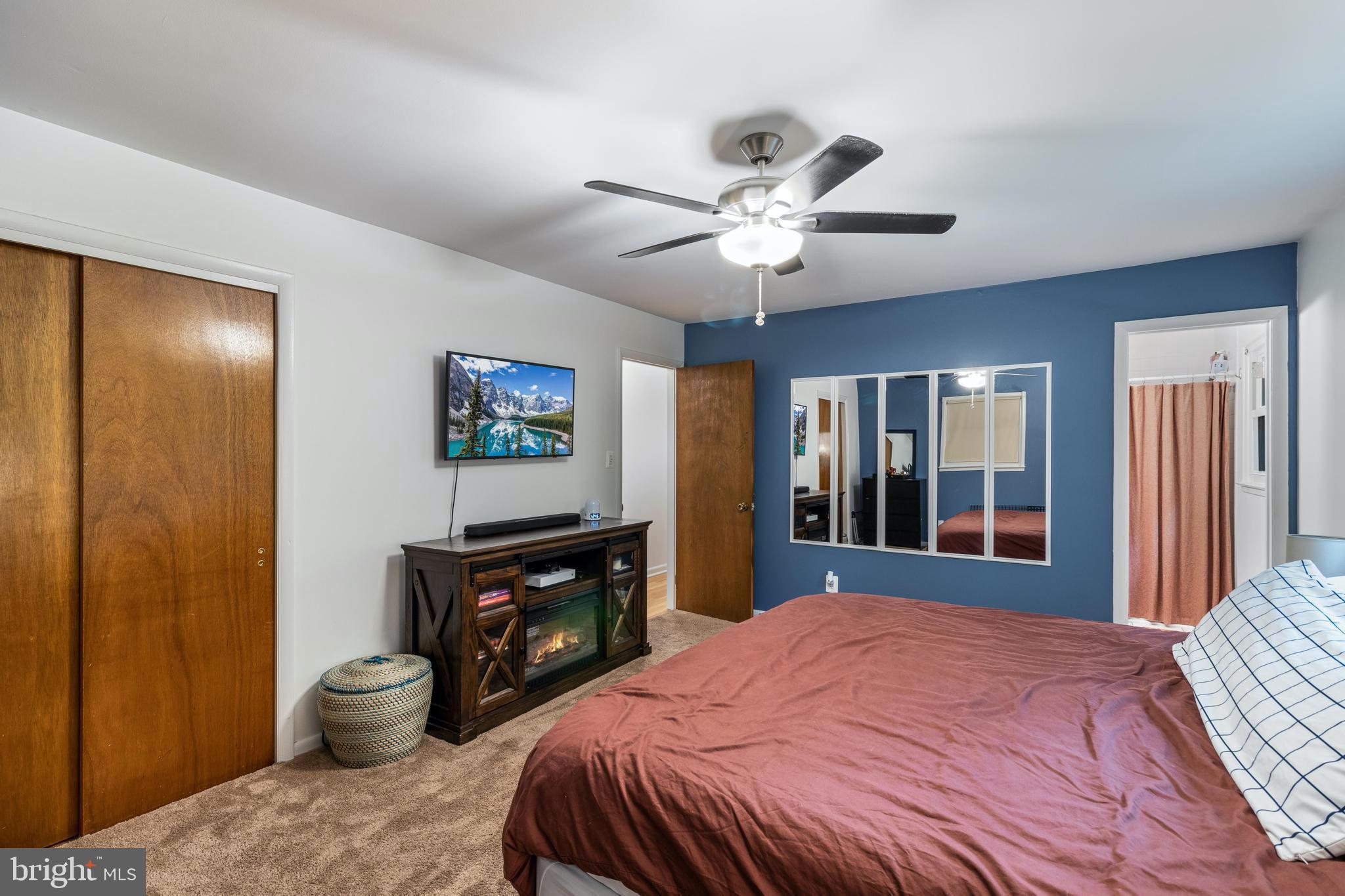 COLUMBIA PARK - Residential