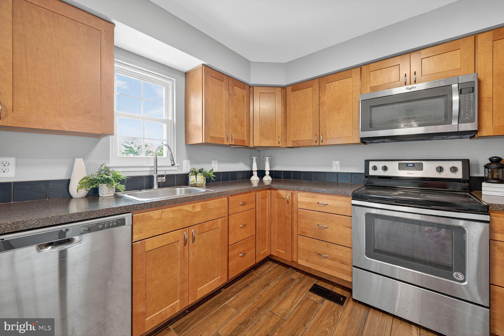 AUDUBON SQUARE - Residential