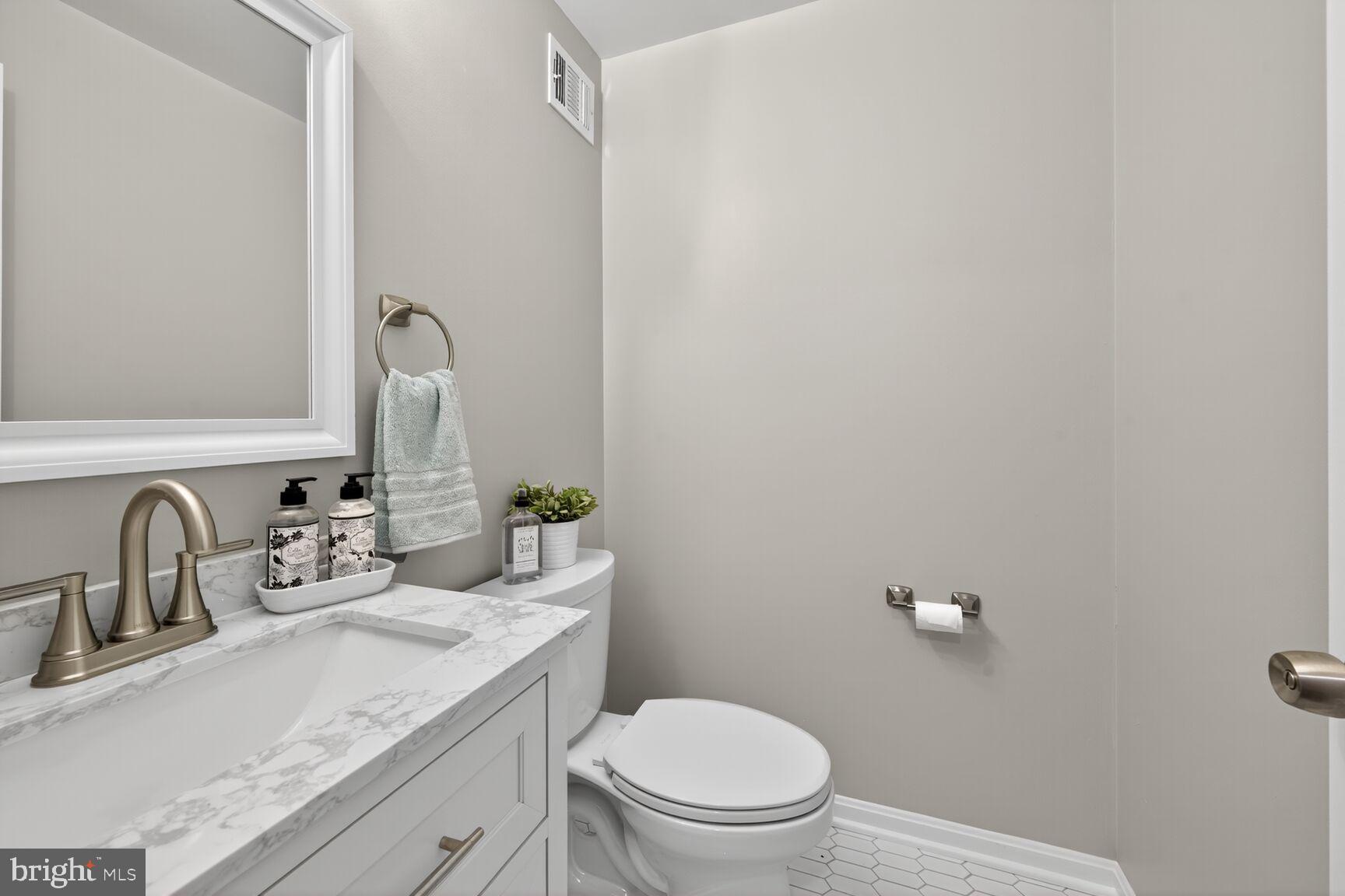 AUDUBON SQUARE - Residential