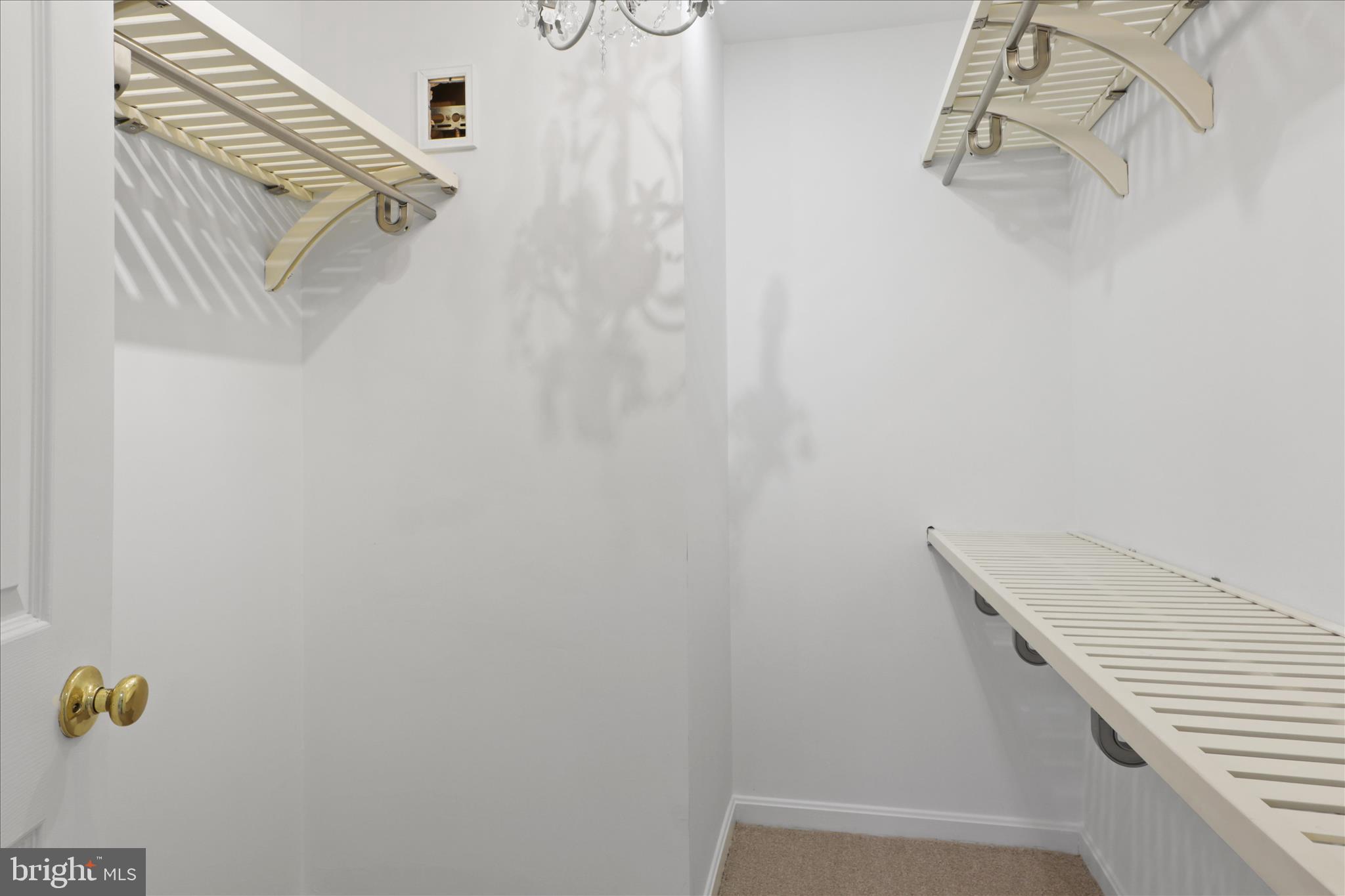 OCCOQUAN POINTE CONDO - Residential