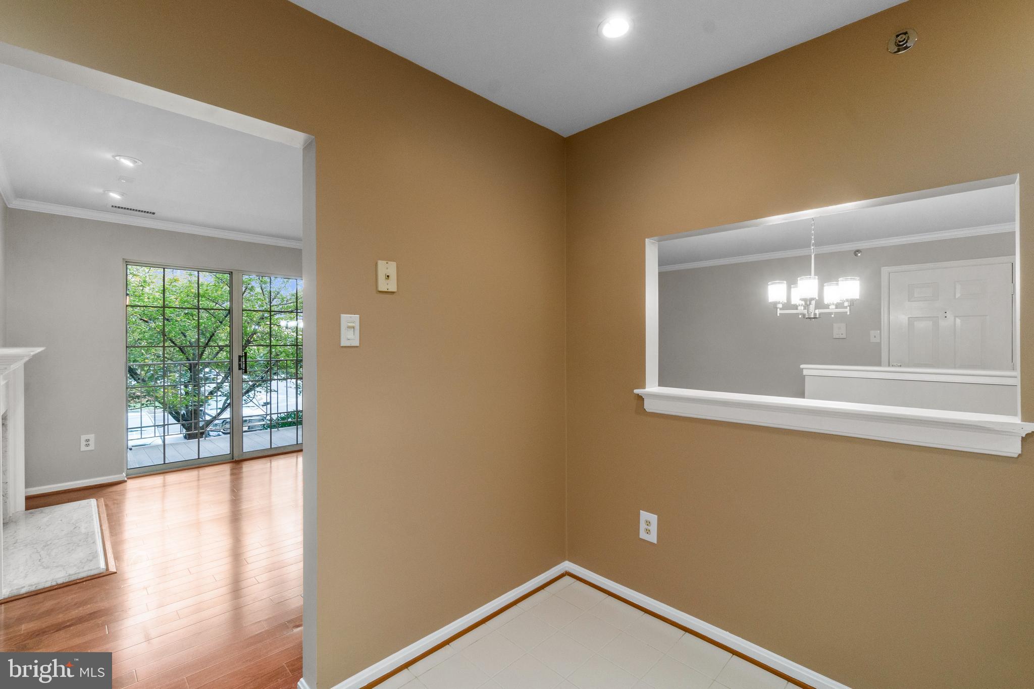 RAINFLOWER/LOVETON - Residential