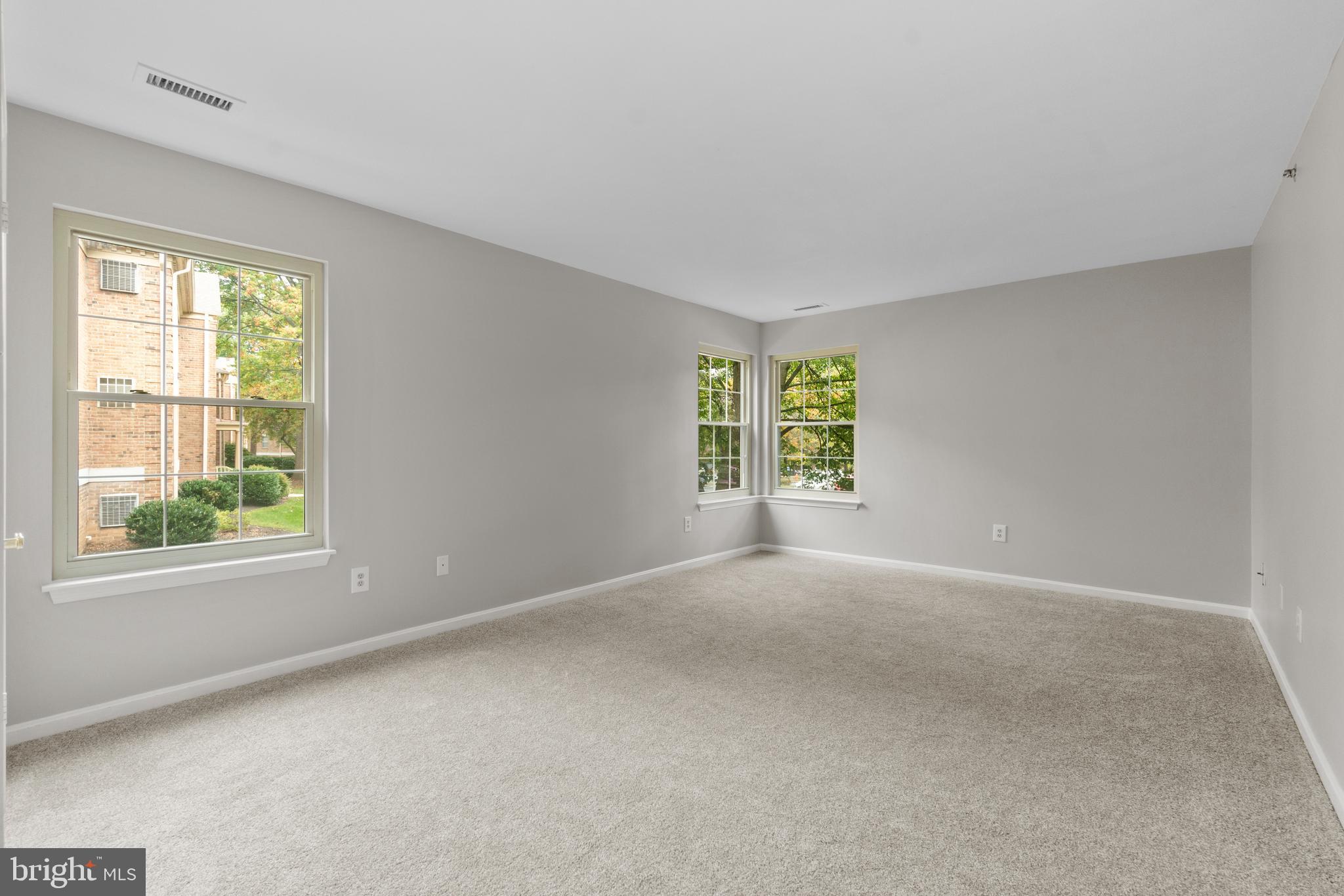 RAINFLOWER/LOVETON - Residential