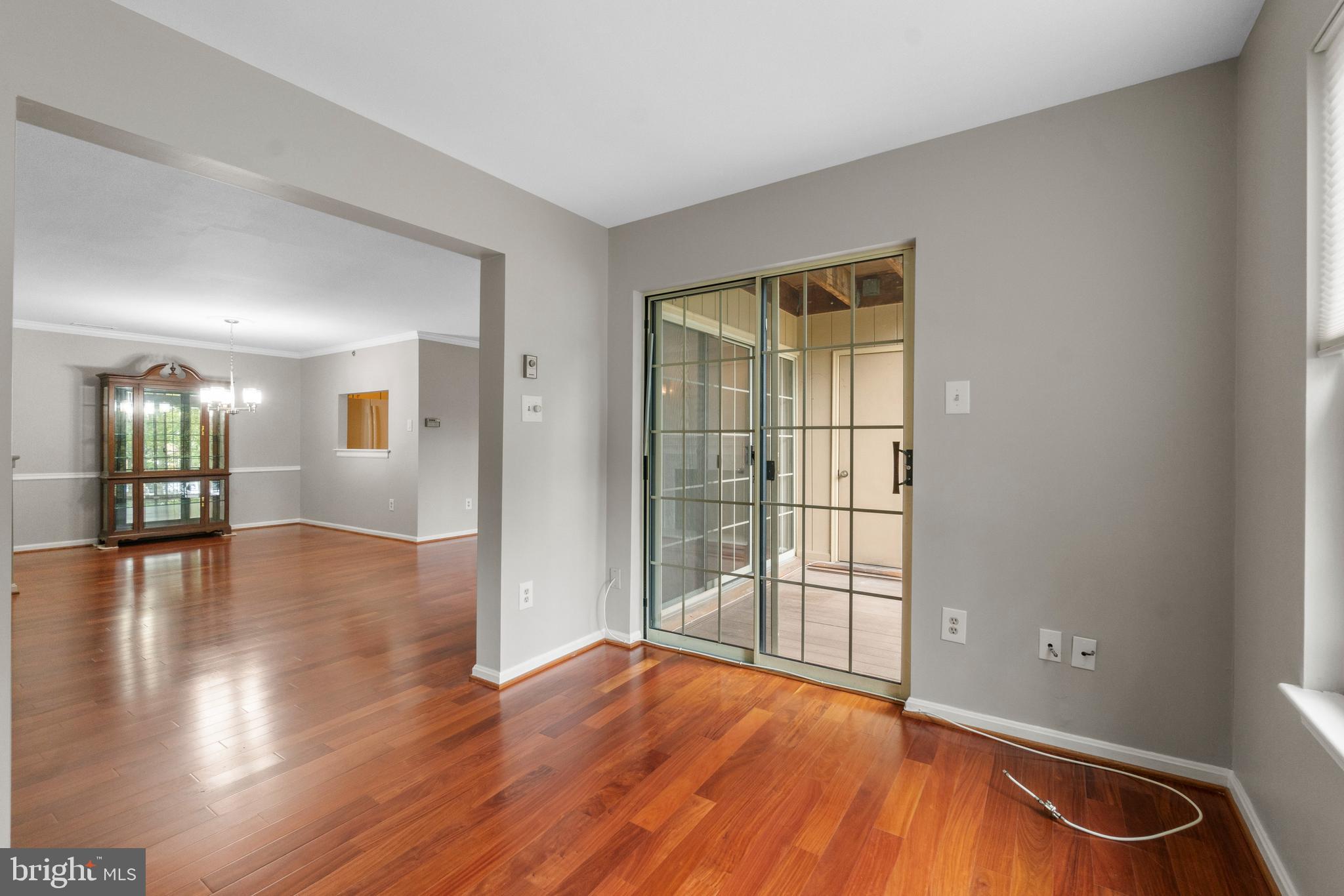 RAINFLOWER/LOVETON - Residential