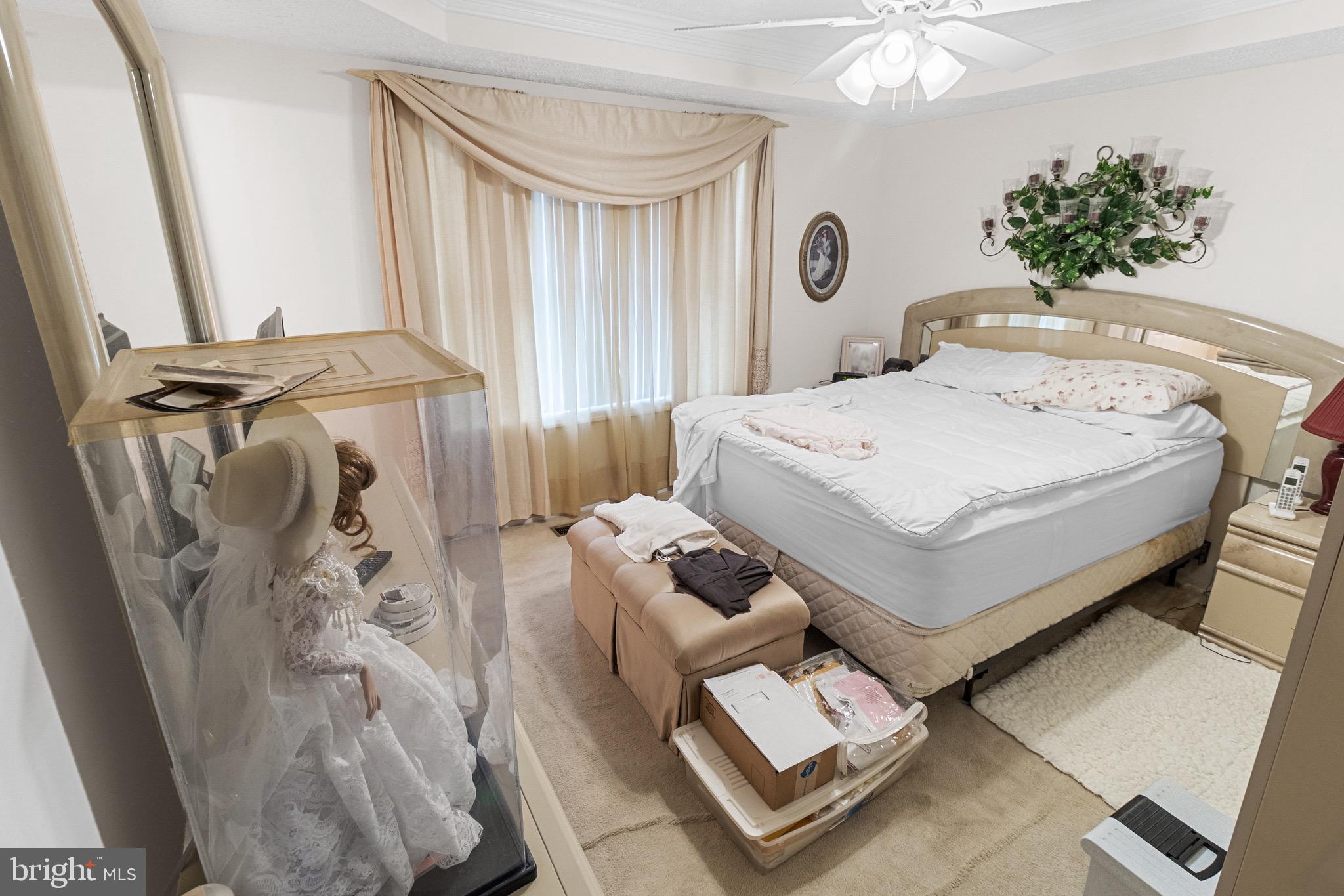 LAUREL RIDGE - Residential