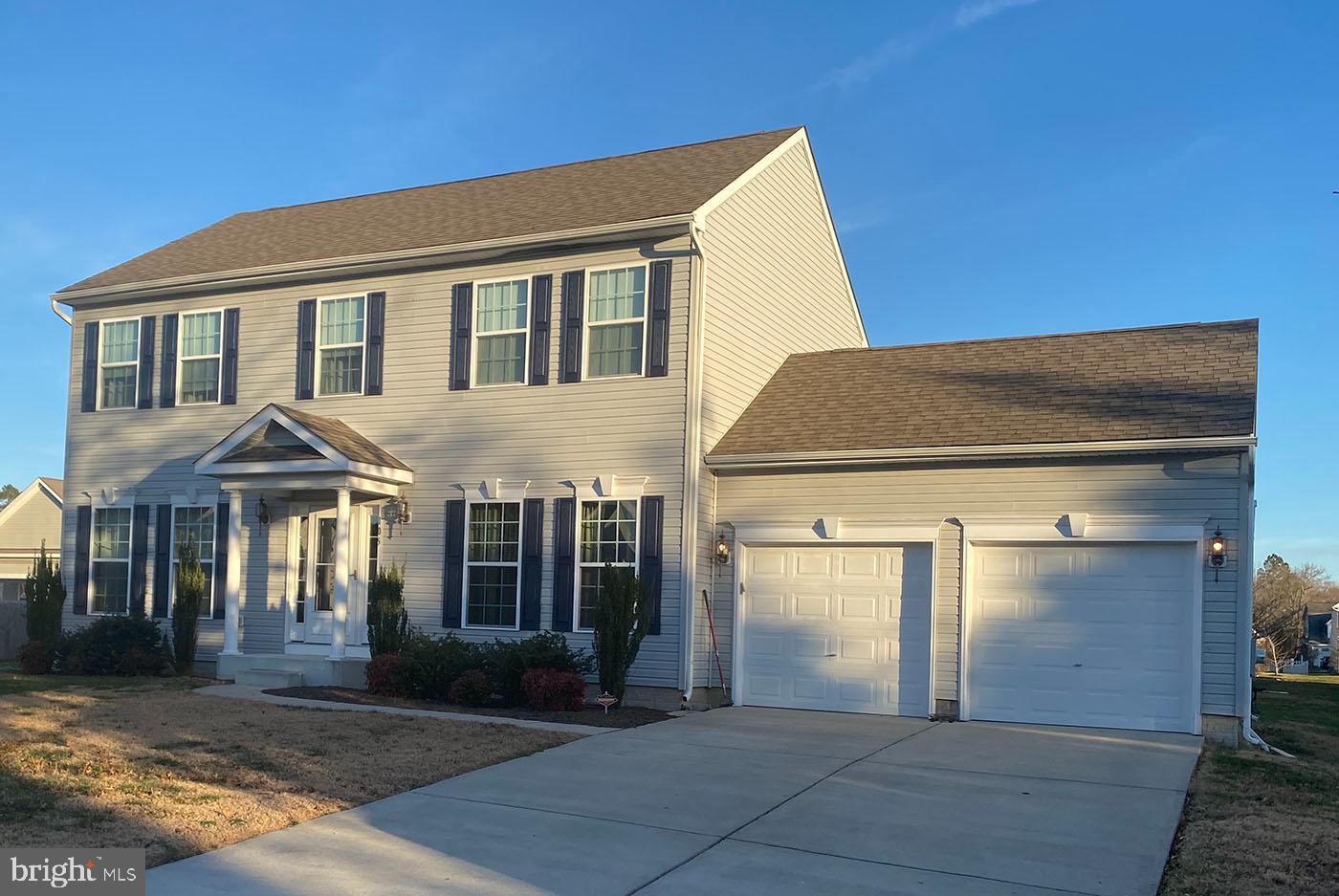 LONG BOAT ESTATES - Residential