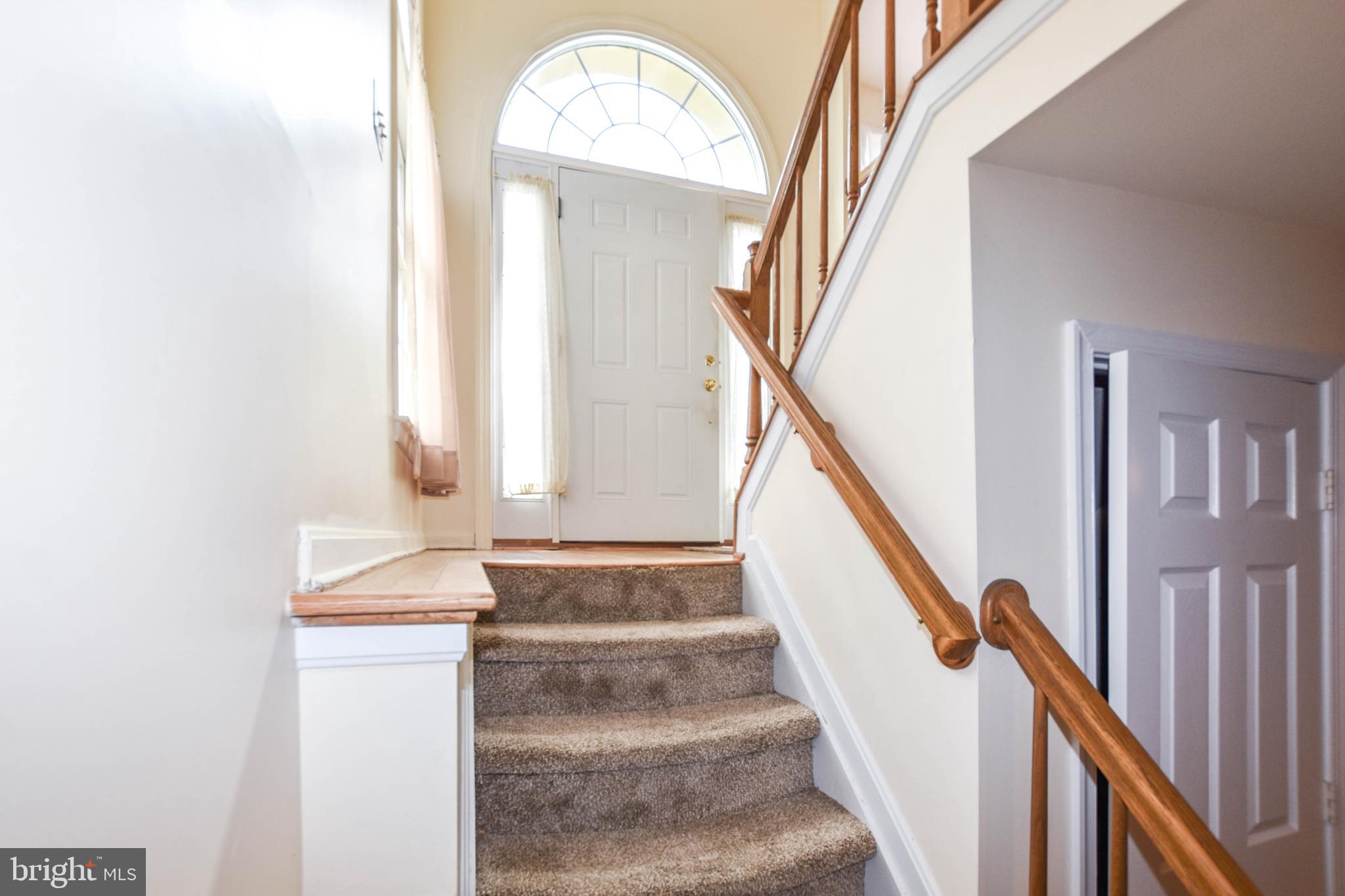 SEVEN OAKS - Residential