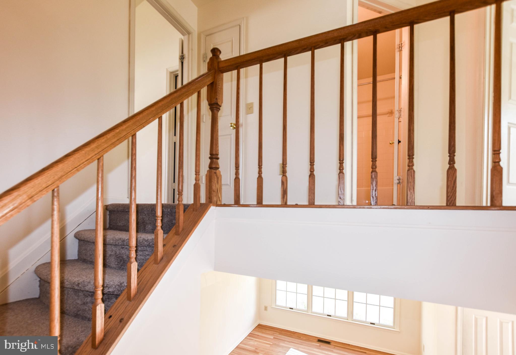 SEVEN OAKS - Residential