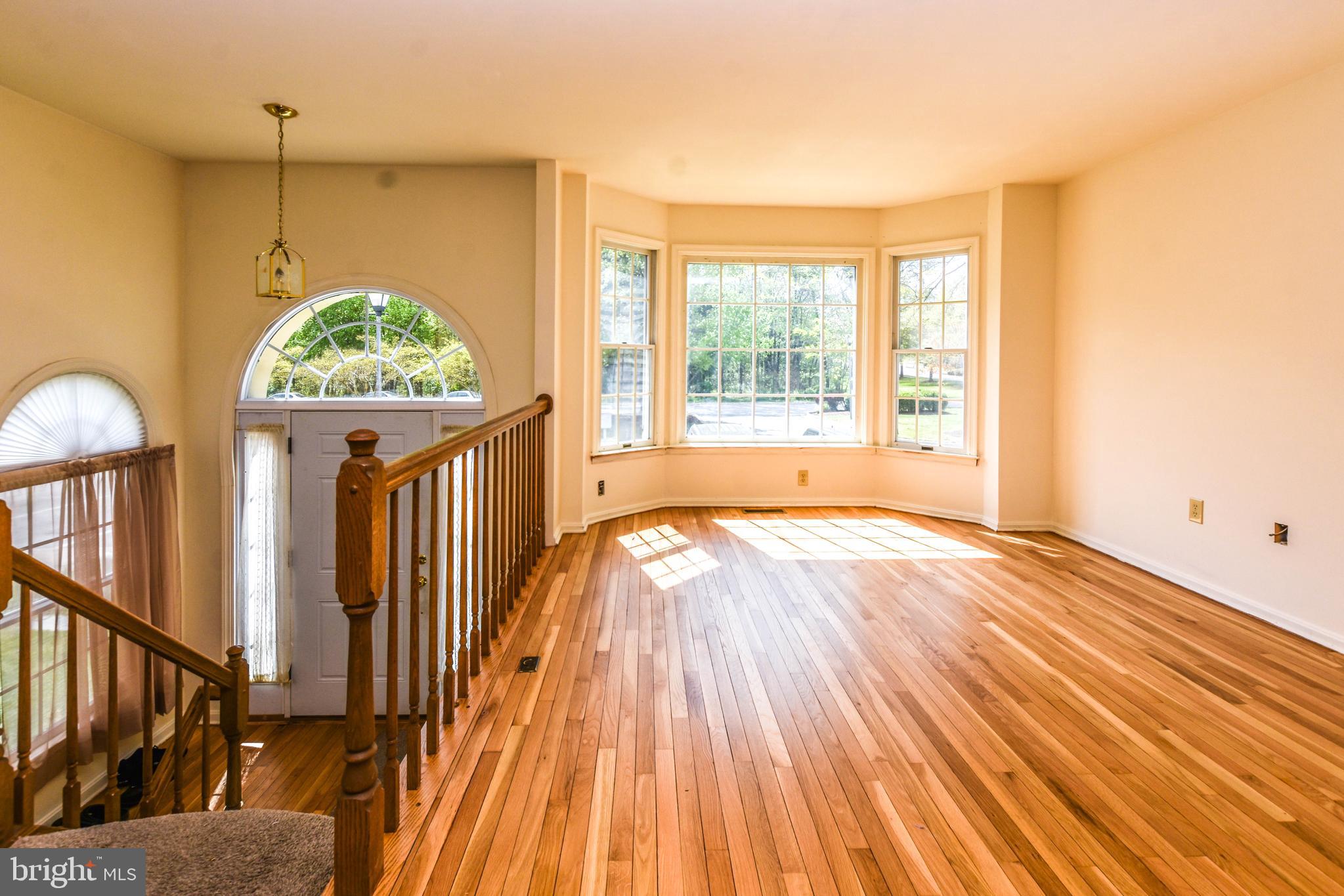 SEVEN OAKS - Residential