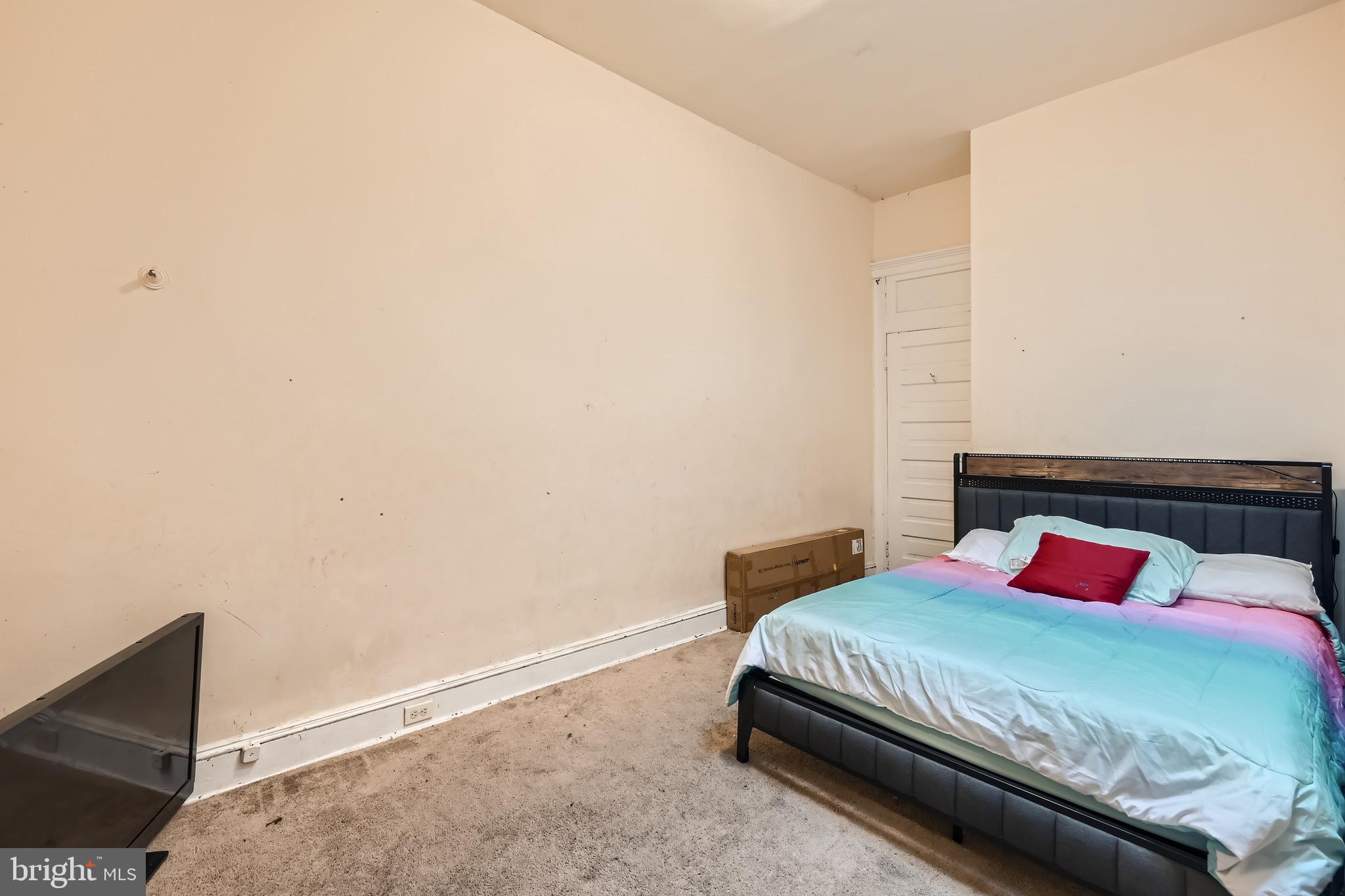 MIDTOWN EDMONDSON - Residential