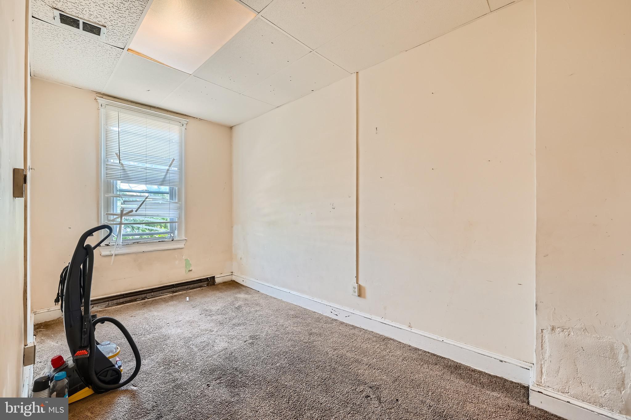 MIDTOWN EDMONDSON - Residential