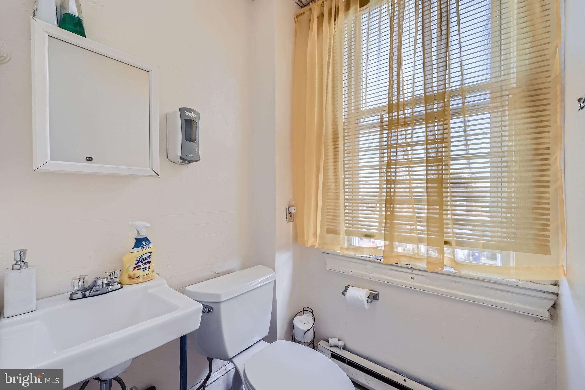 MIDTOWN EDMONDSON - Residential