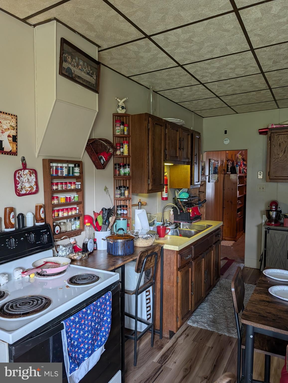 812 W 5TH STREET