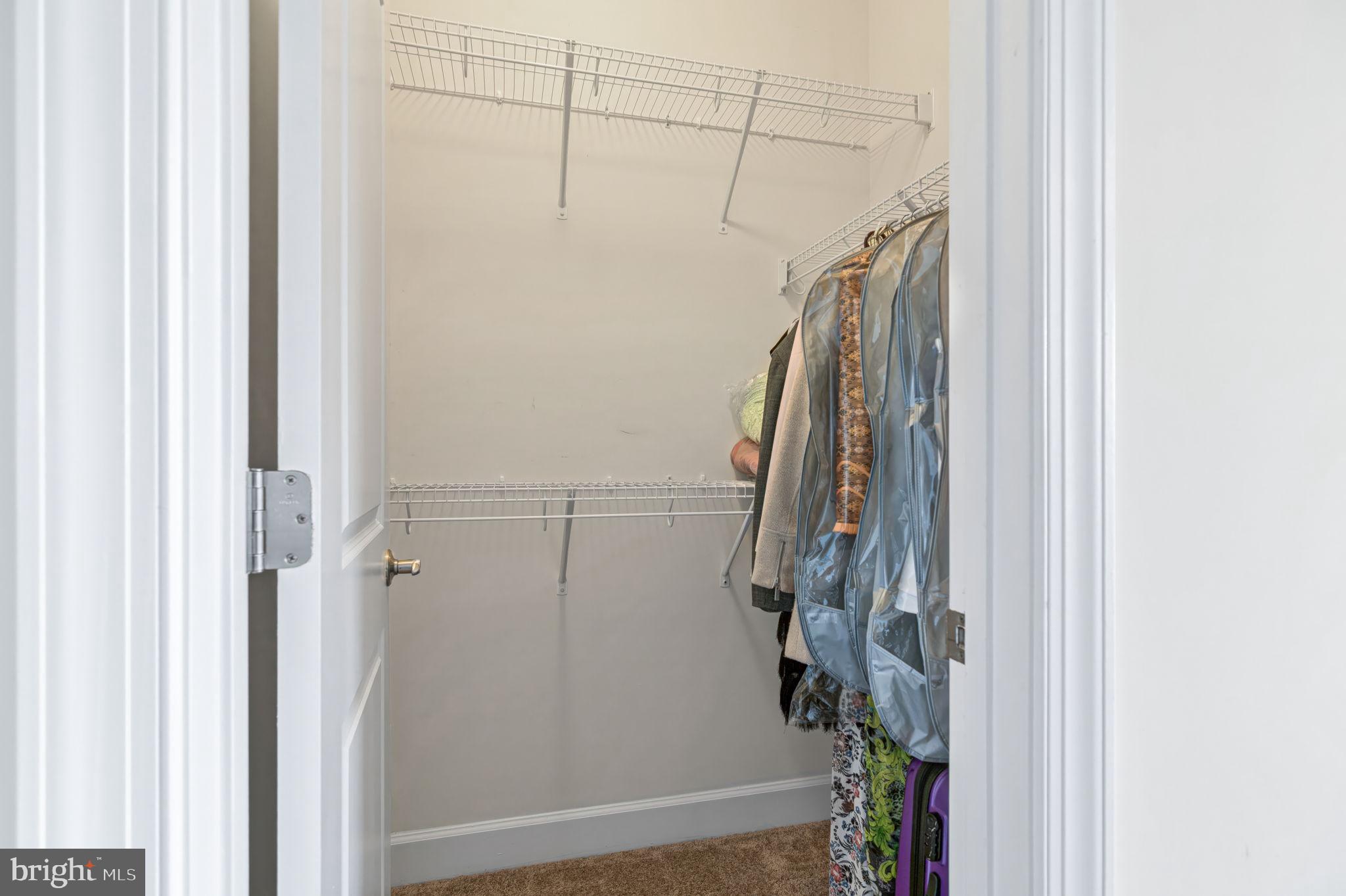 BRADLEY SQUARE - Residential