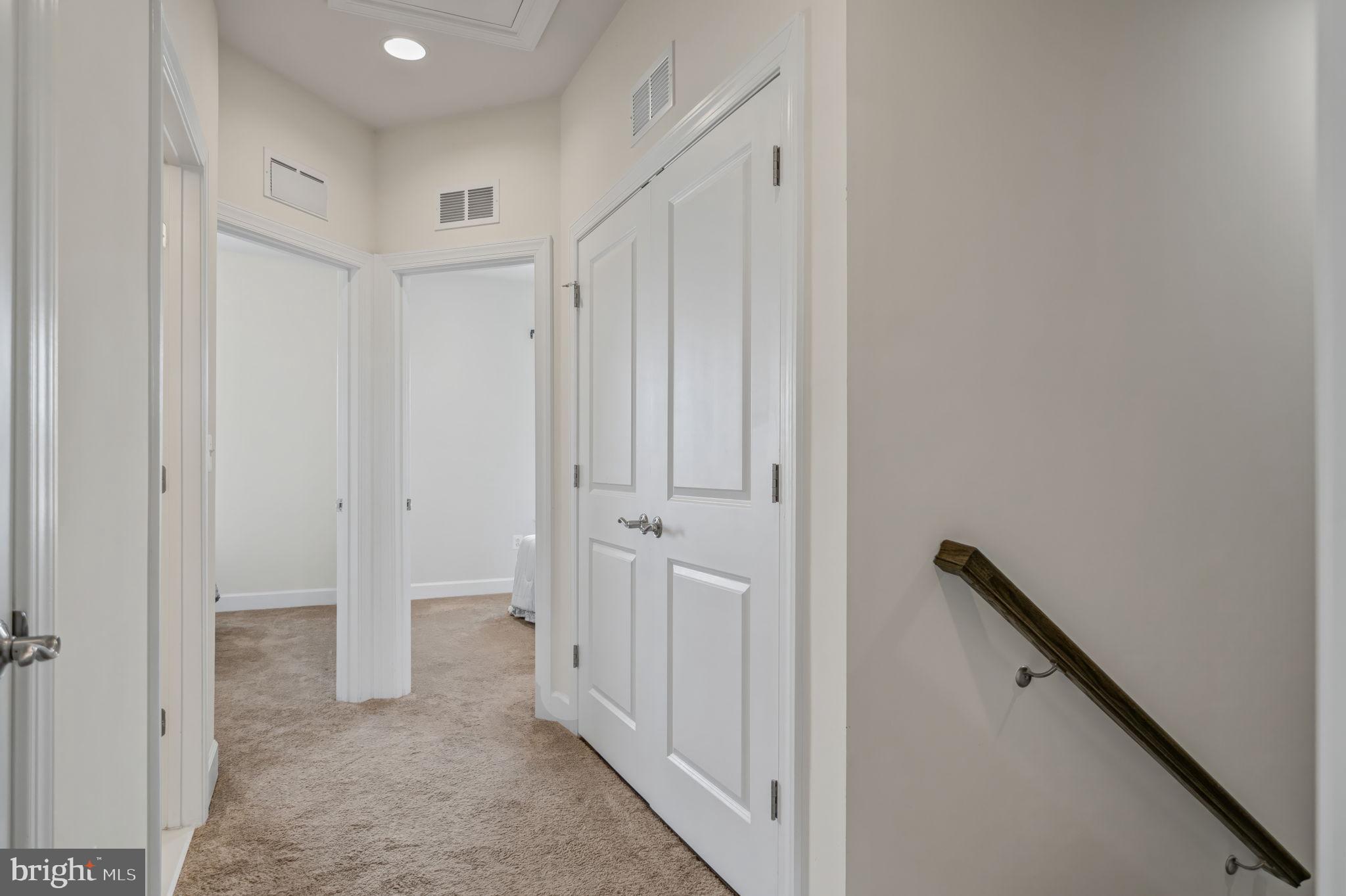 BRADLEY SQUARE - Residential