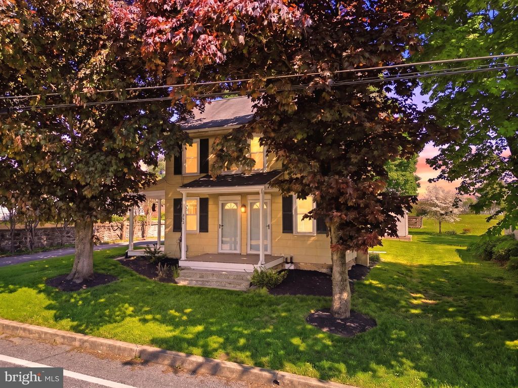 Photo of 2152 Cloverleaf Road, MOUNT JOY, PA 17552 (MLS # PALA2086262)