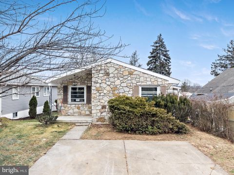 1043 W ERIE STREET ALLENTOWN PA 18103