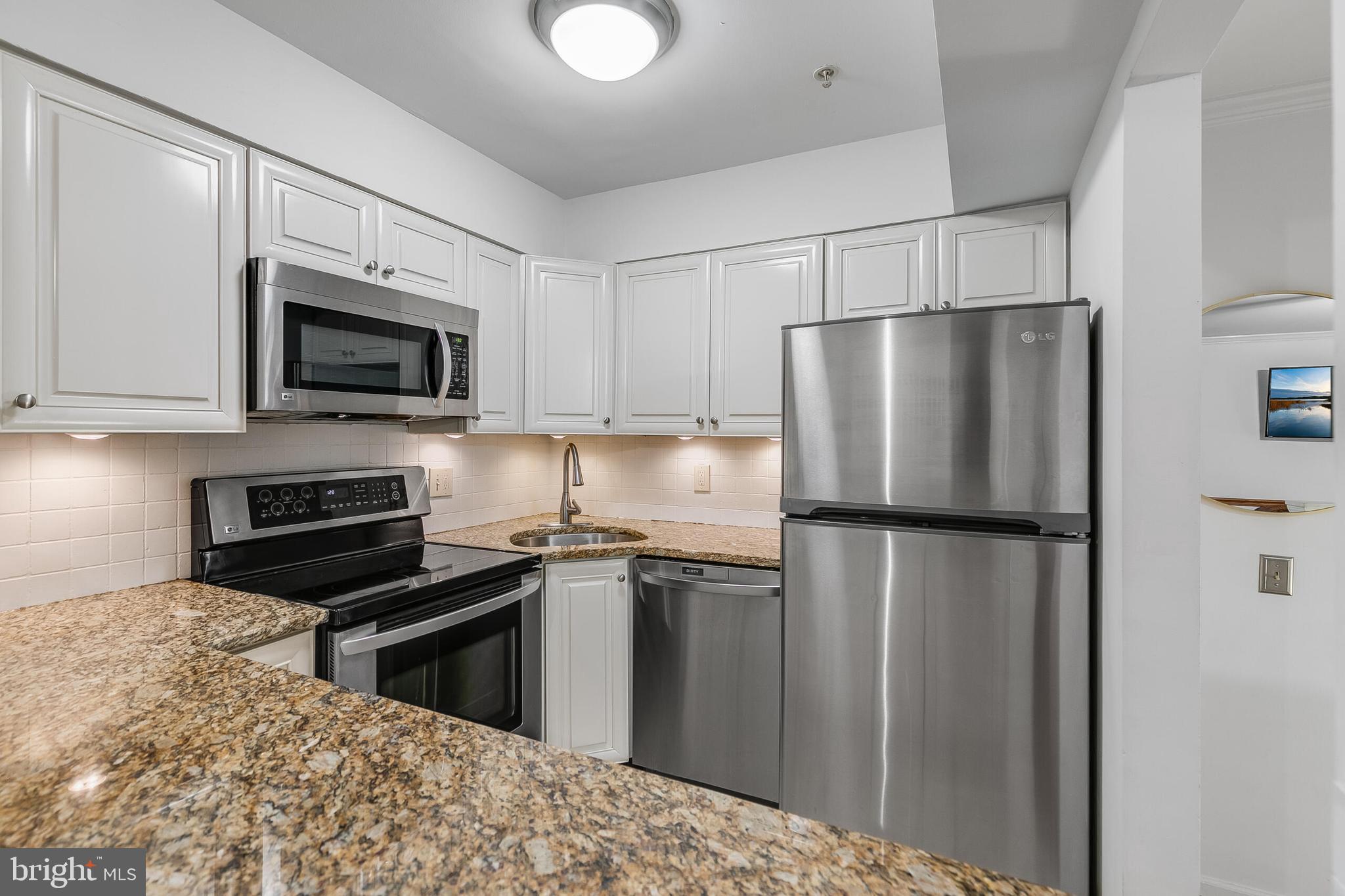 GABLES OF TUCKERMAN - Residential Lease