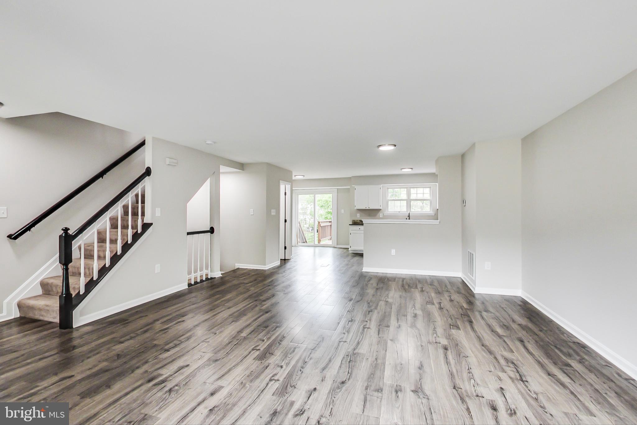 KINGSTOWNE - Residential