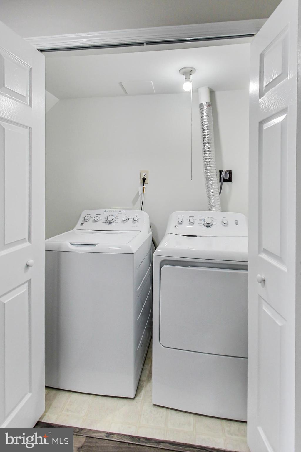 KINGSTOWNE - Residential