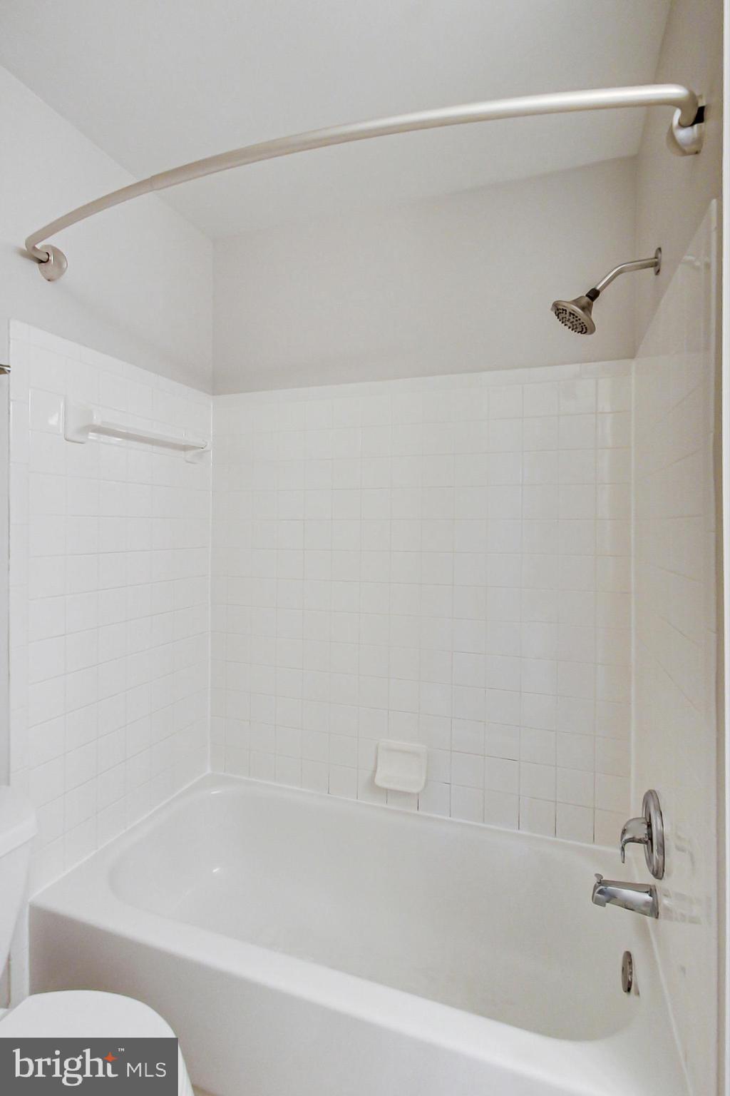 KINGSTOWNE - Residential