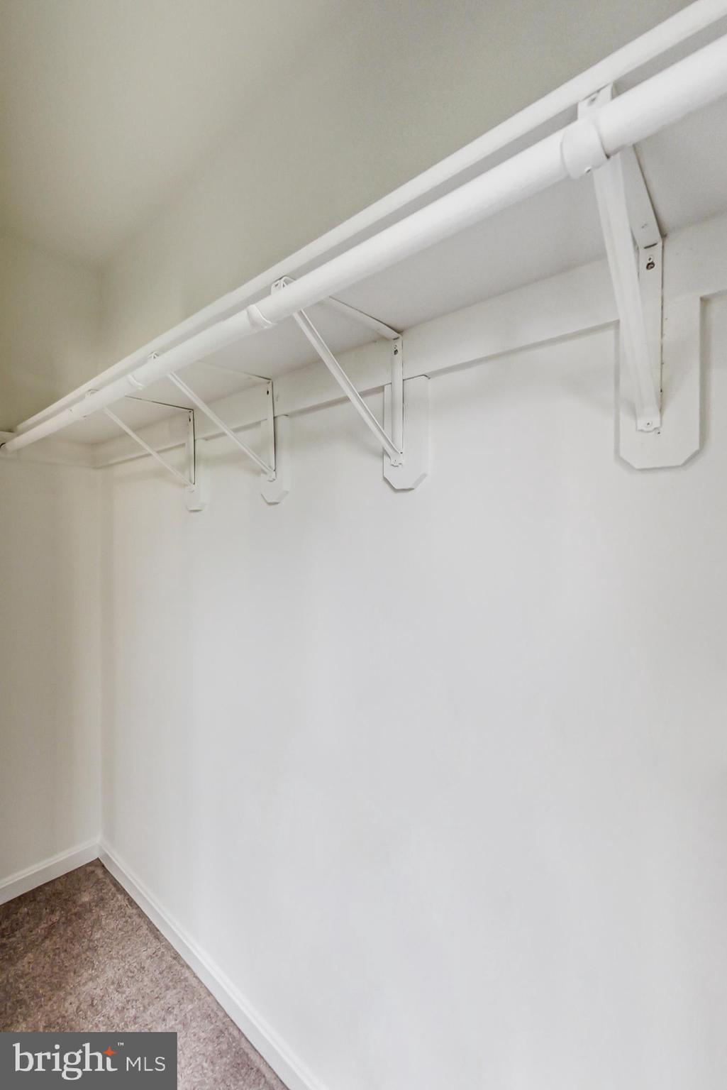 KINGSTOWNE - Residential