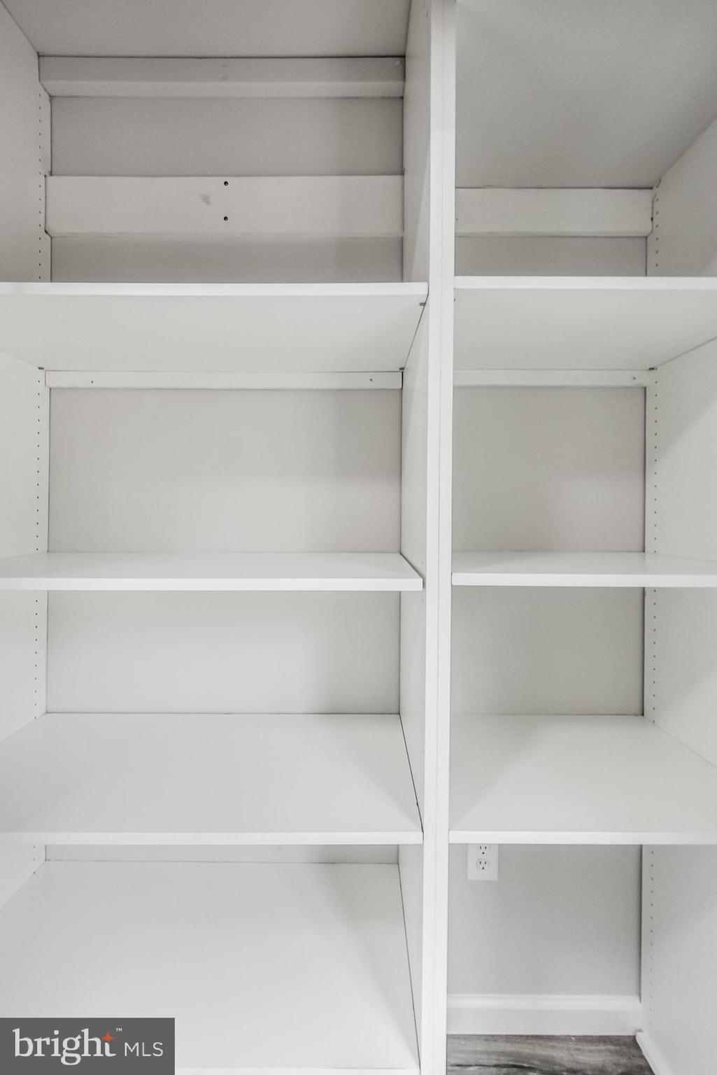 KINGSTOWNE - Residential