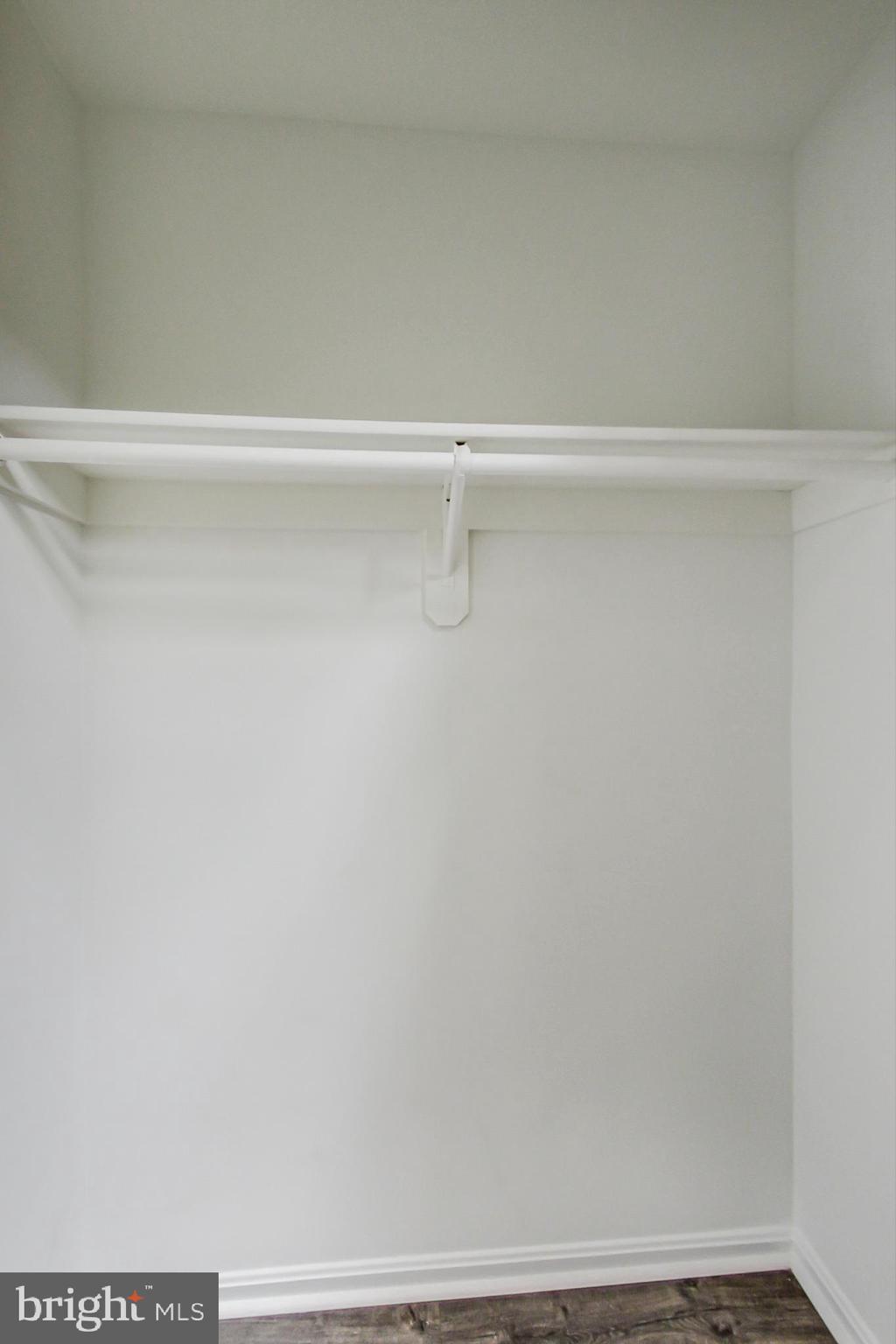 KINGSTOWNE - Residential