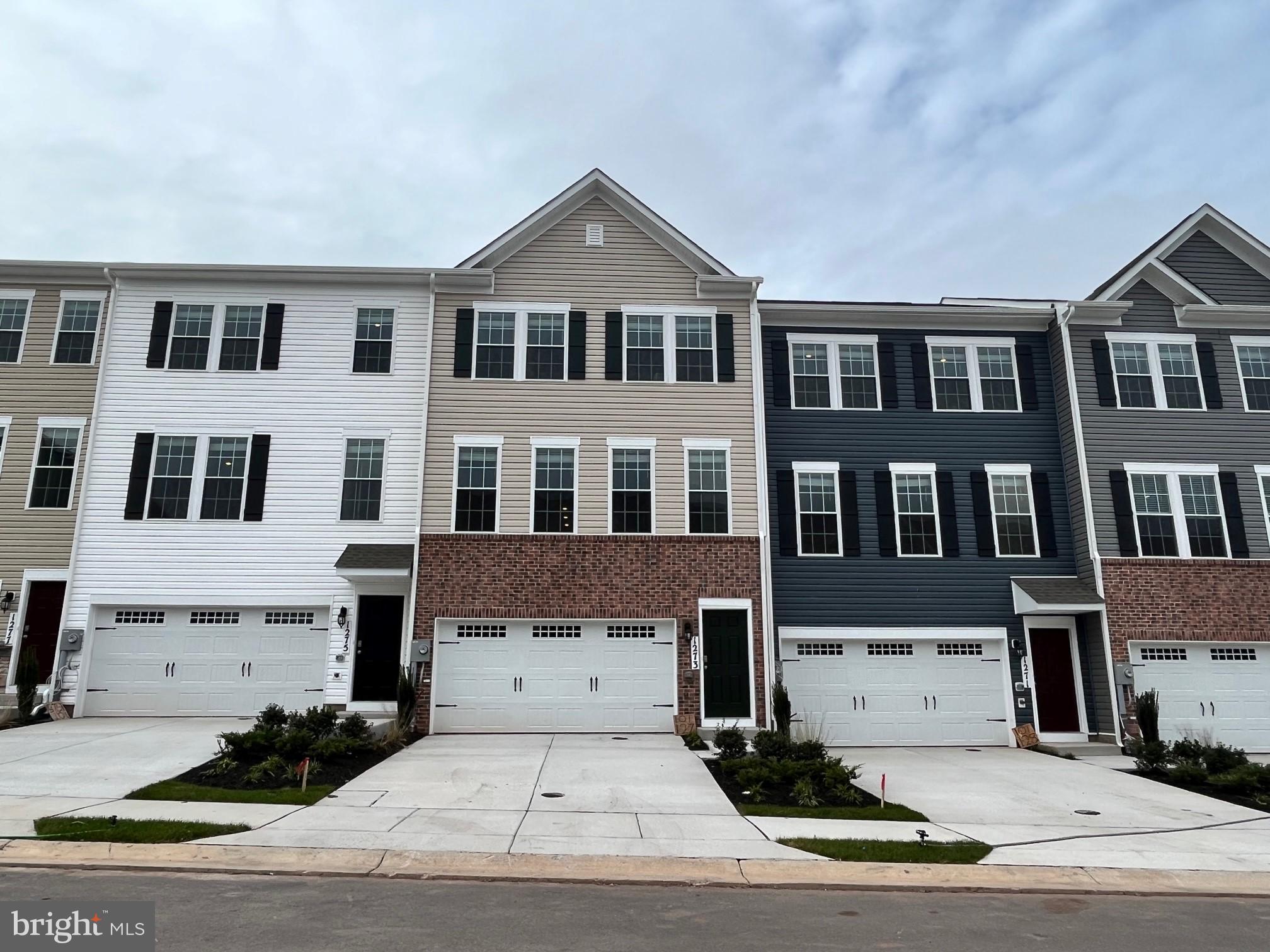 TUSCARORA CREEK - Residential