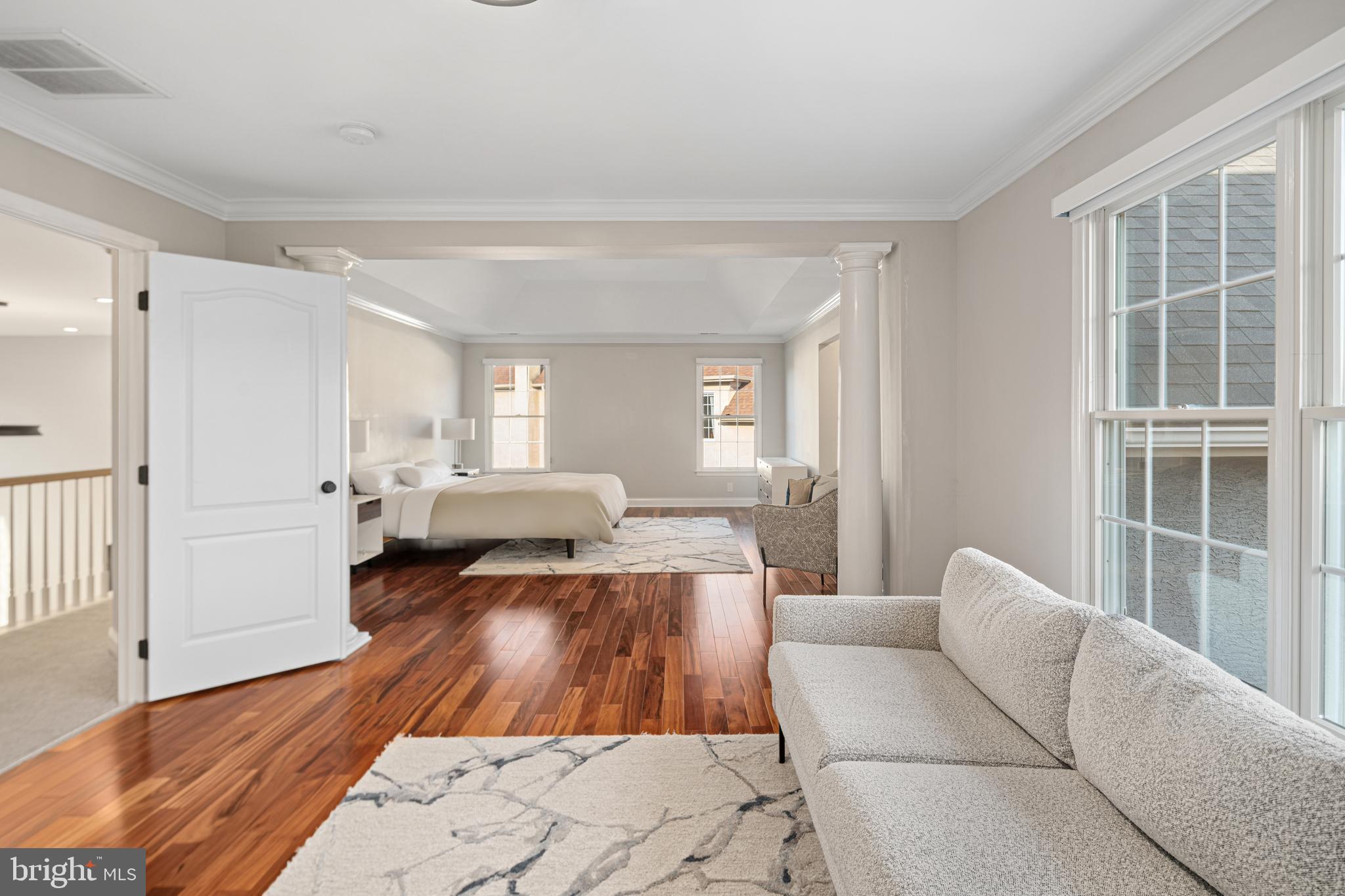 RIVERCREST - Residential