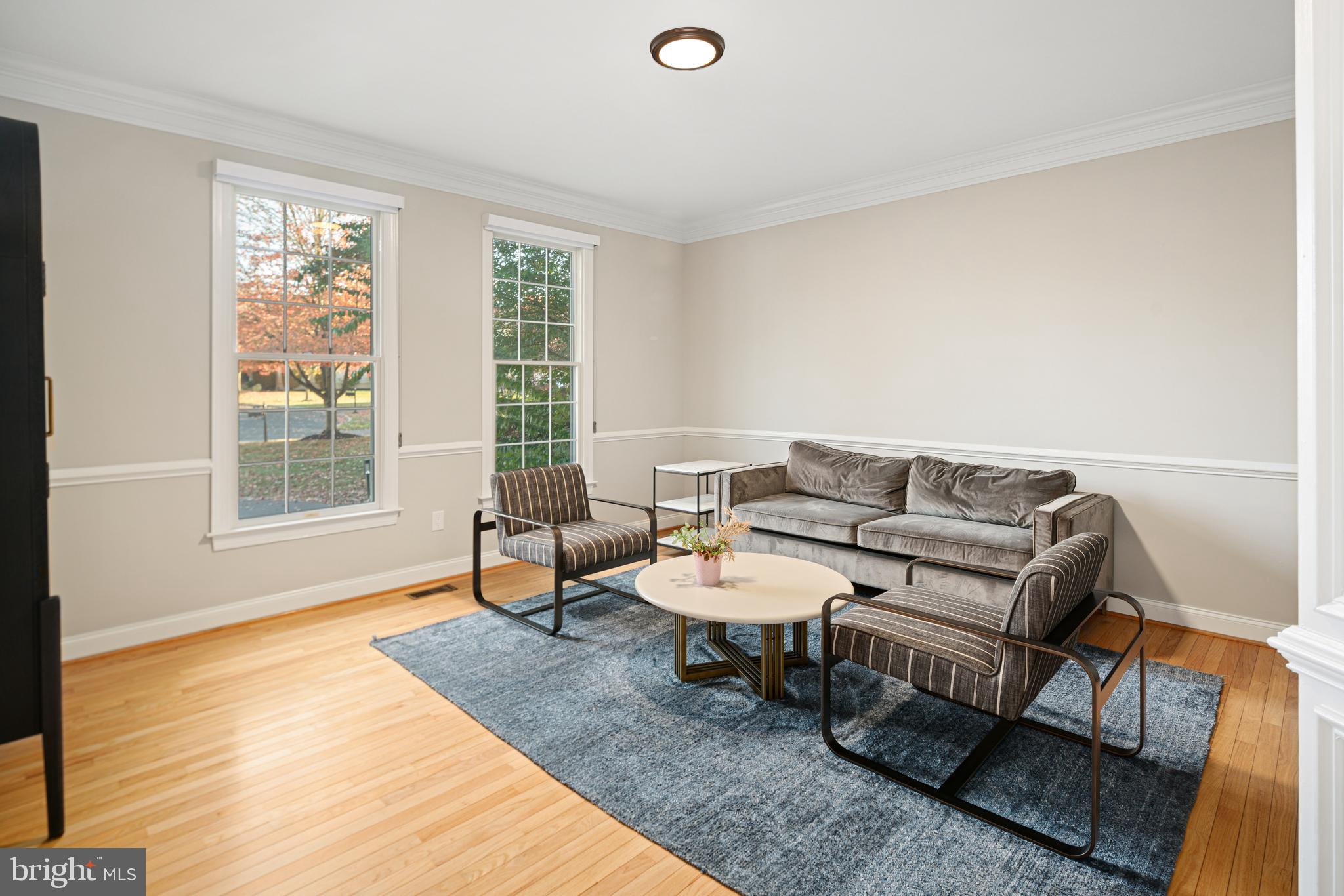 RIVERCREST - Residential