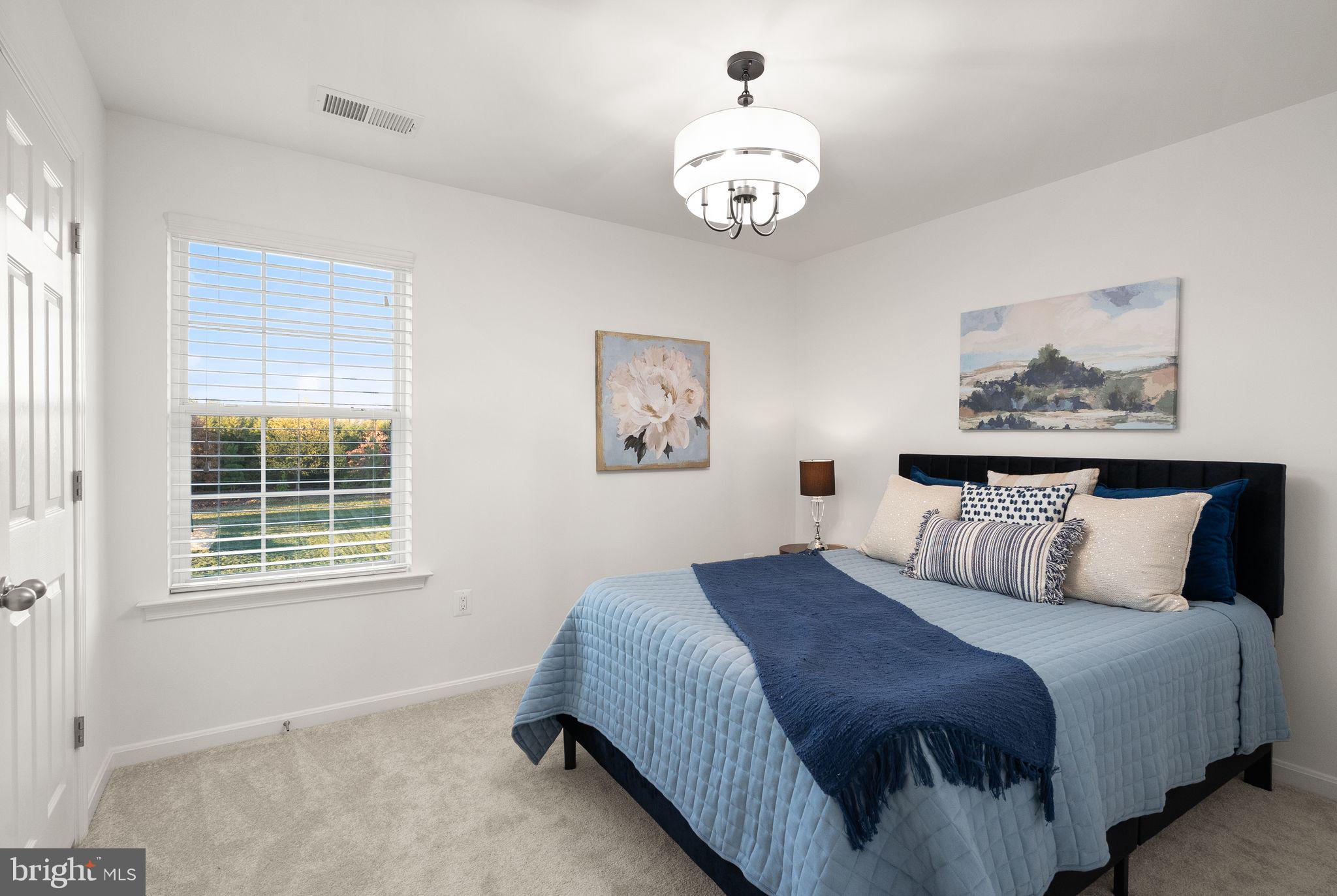 BRIARFIELD ESTATES - Residential