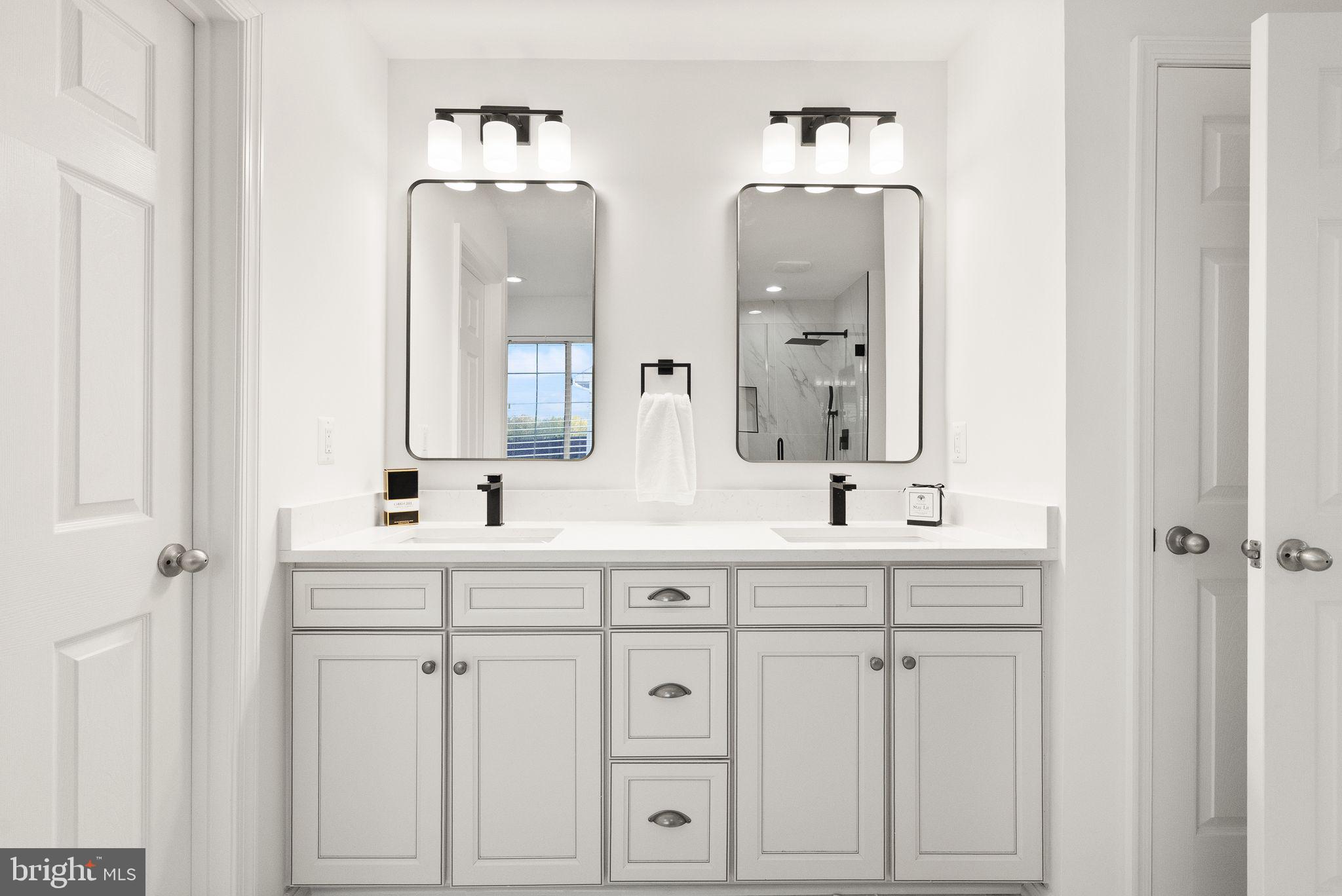 BRIARFIELD ESTATES - Residential