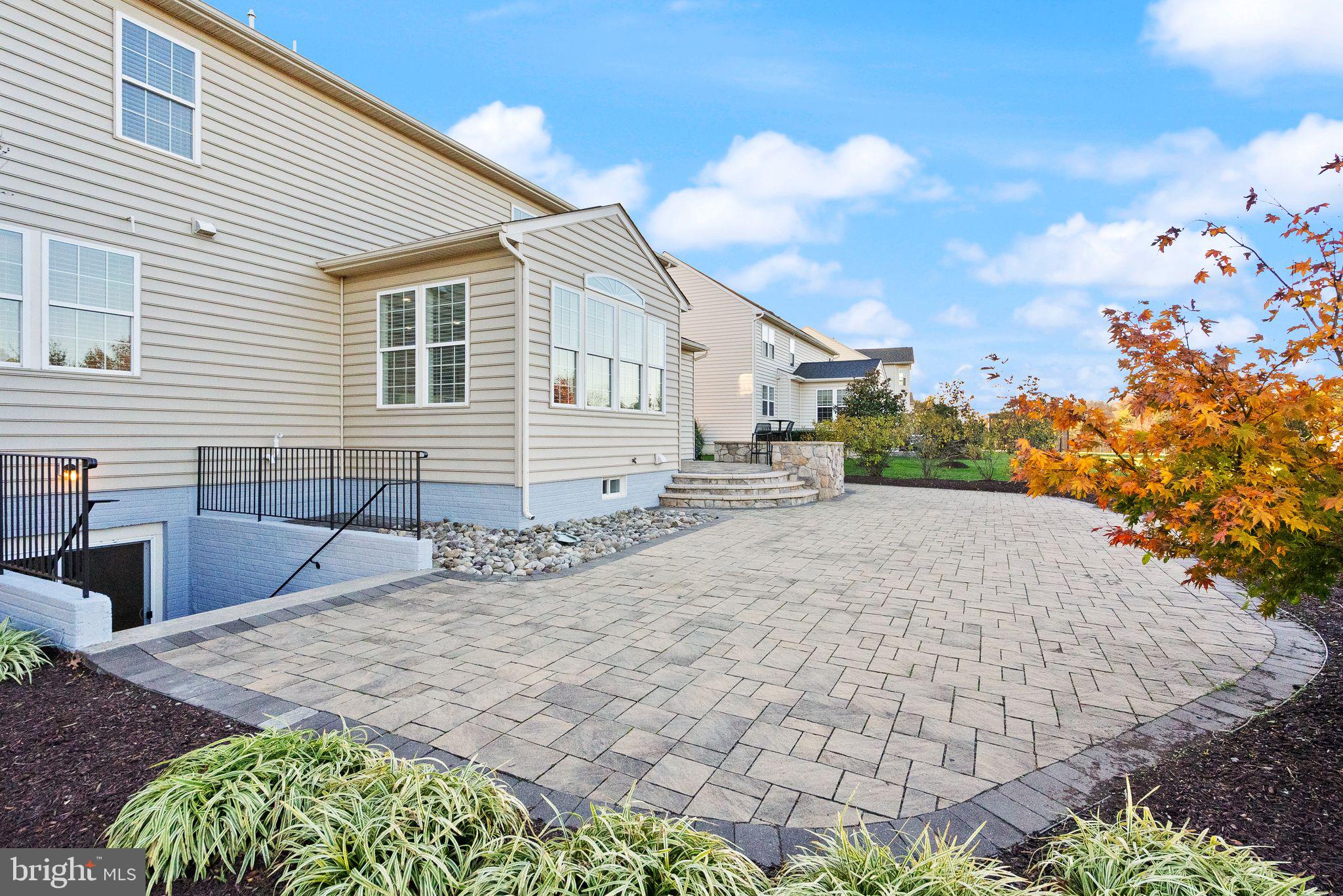 BRIARFIELD ESTATES - Residential