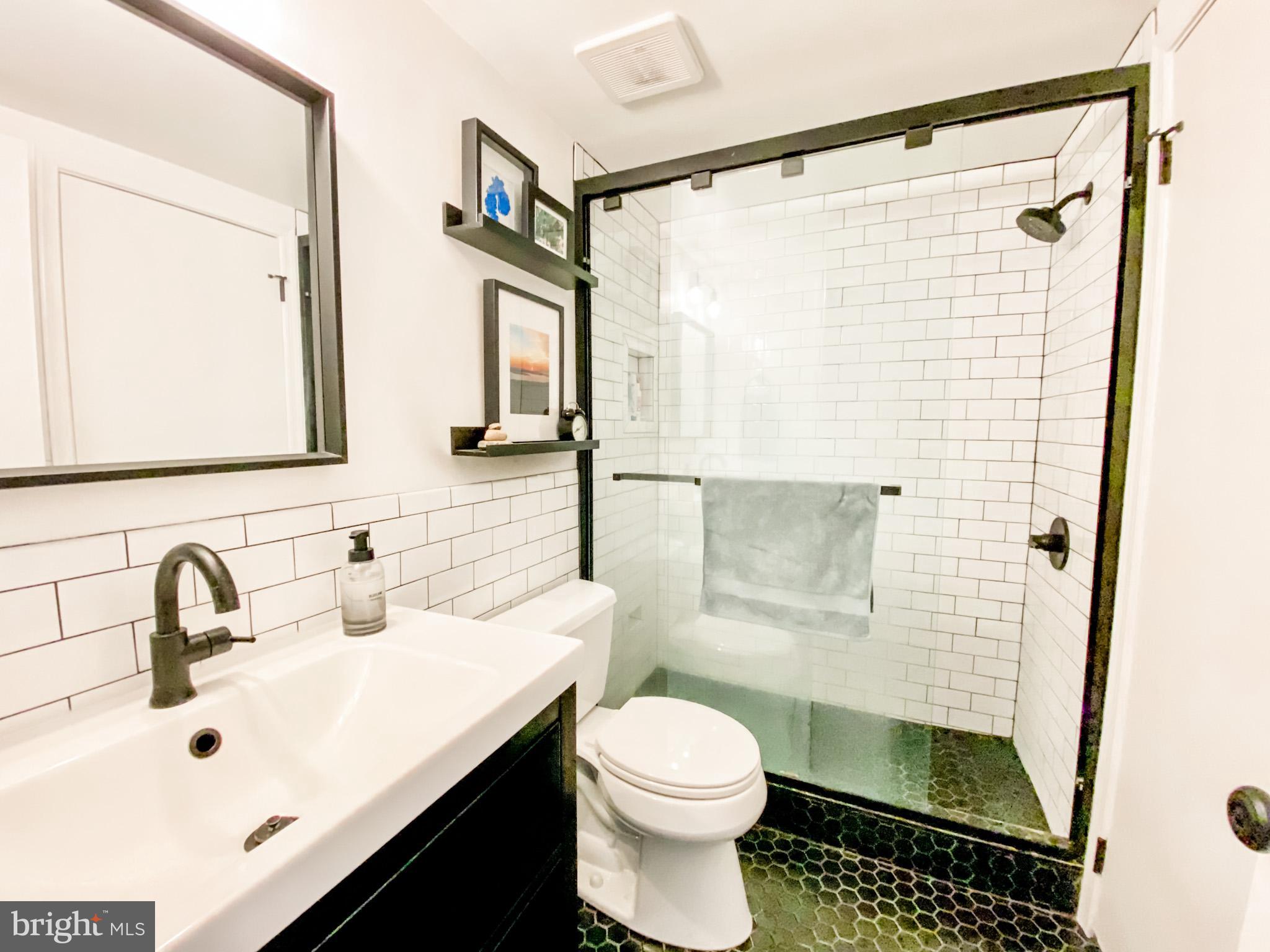 HEATHERLEA - Residential Lease