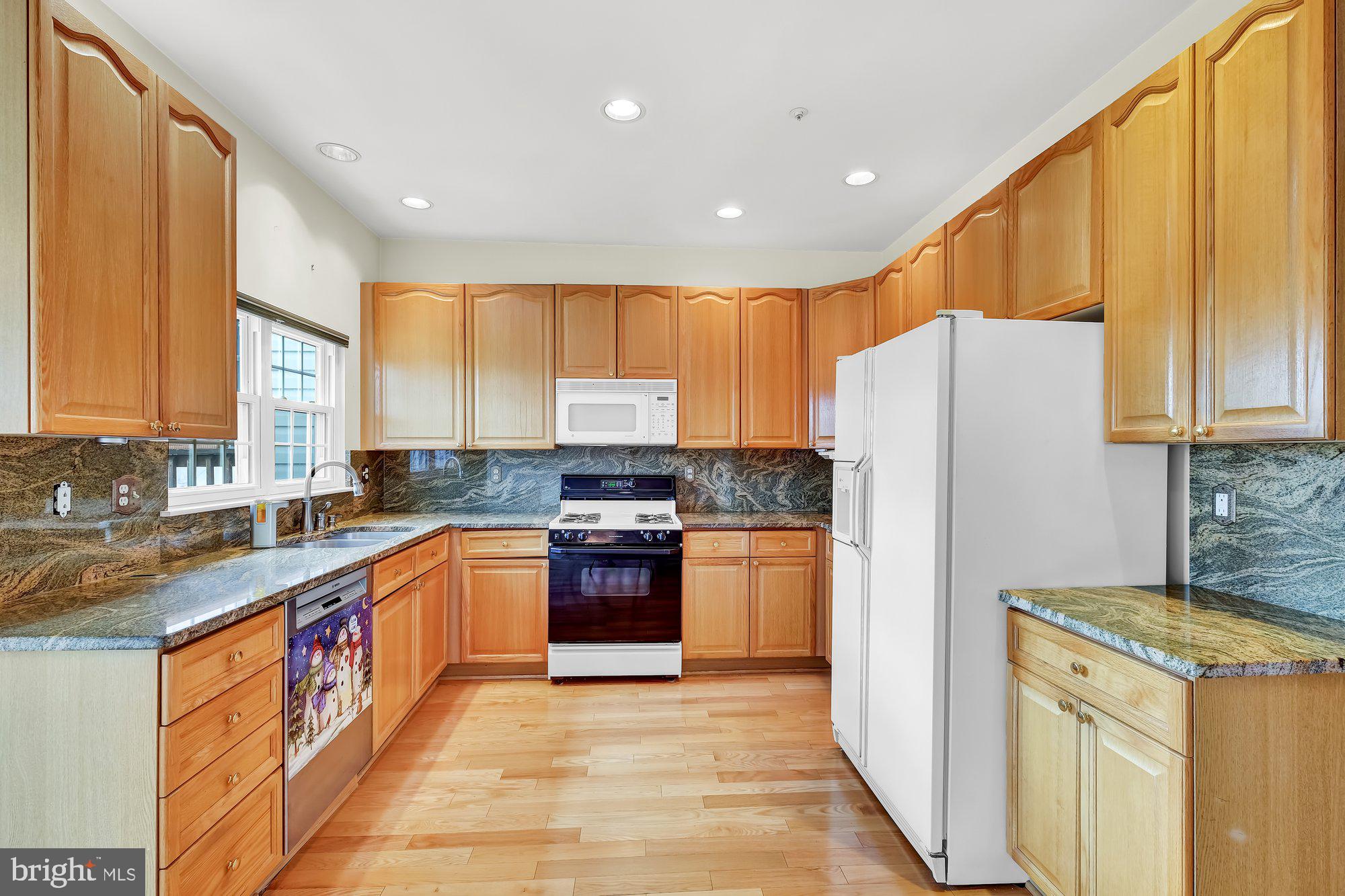 TUSCARORA KNOLLS - Residential