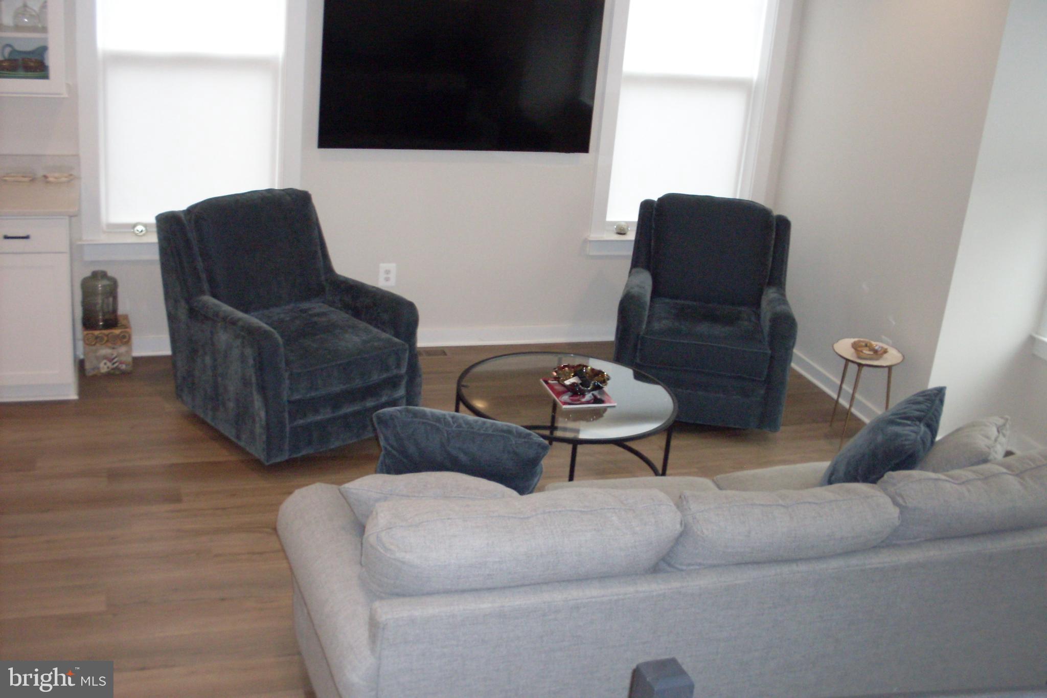 HIGHLANDER PARK - Residential Lease