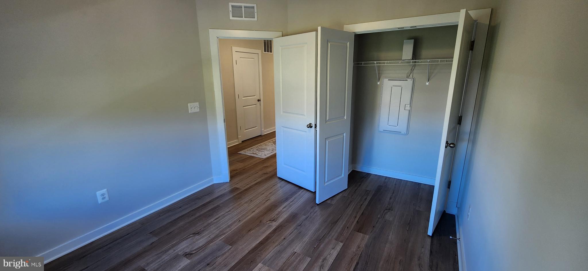 HIGHLANDER PARK - Residential Lease