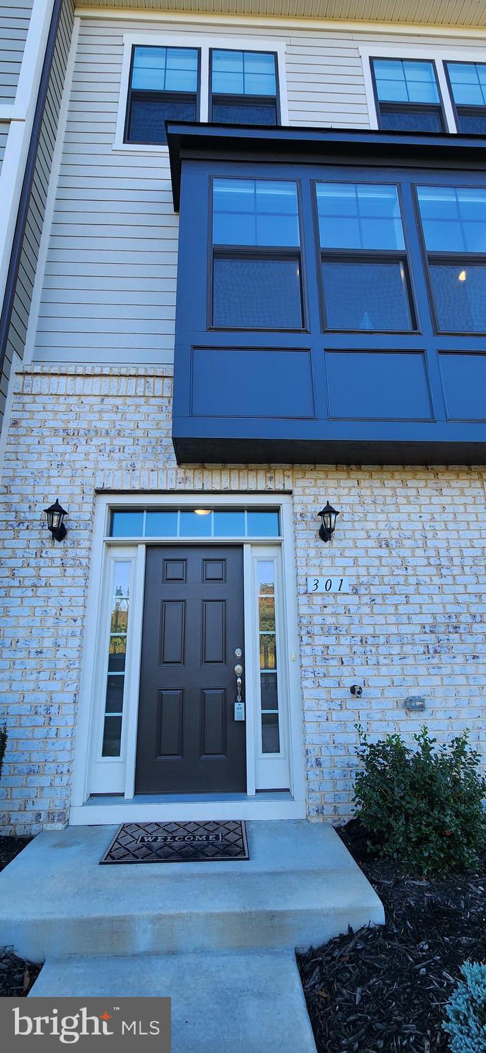 HIGHLANDER PARK - Residential Lease