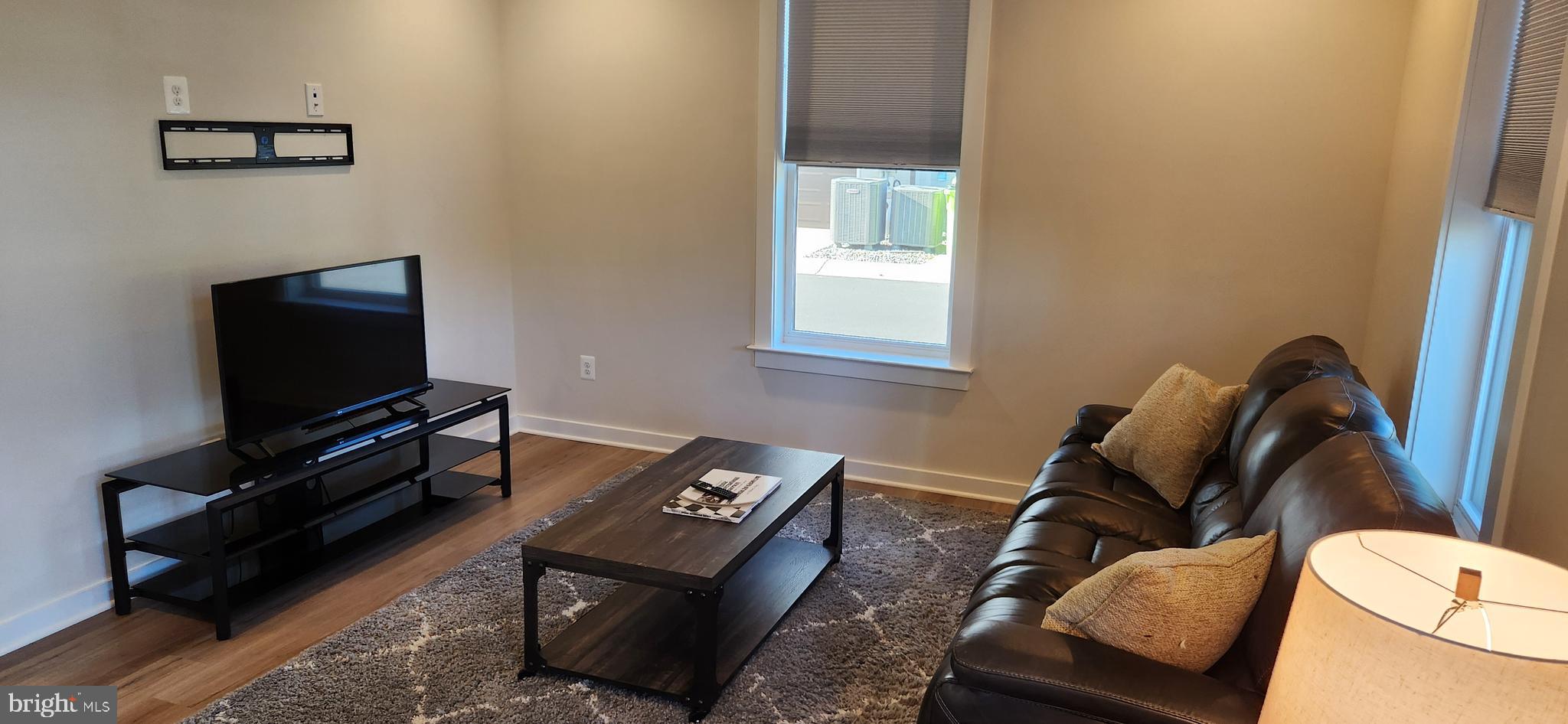 HIGHLANDER PARK - Residential Lease