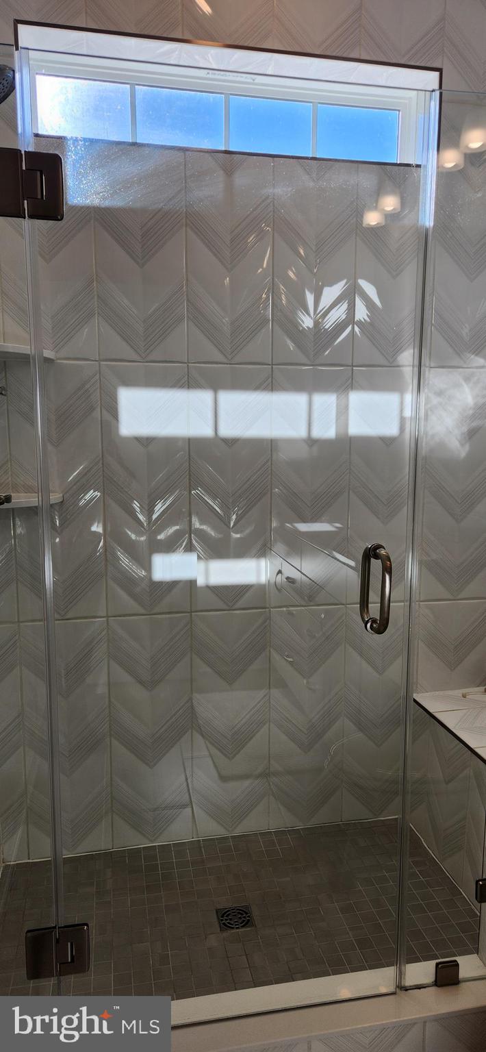 HIGHLANDER PARK - Residential Lease