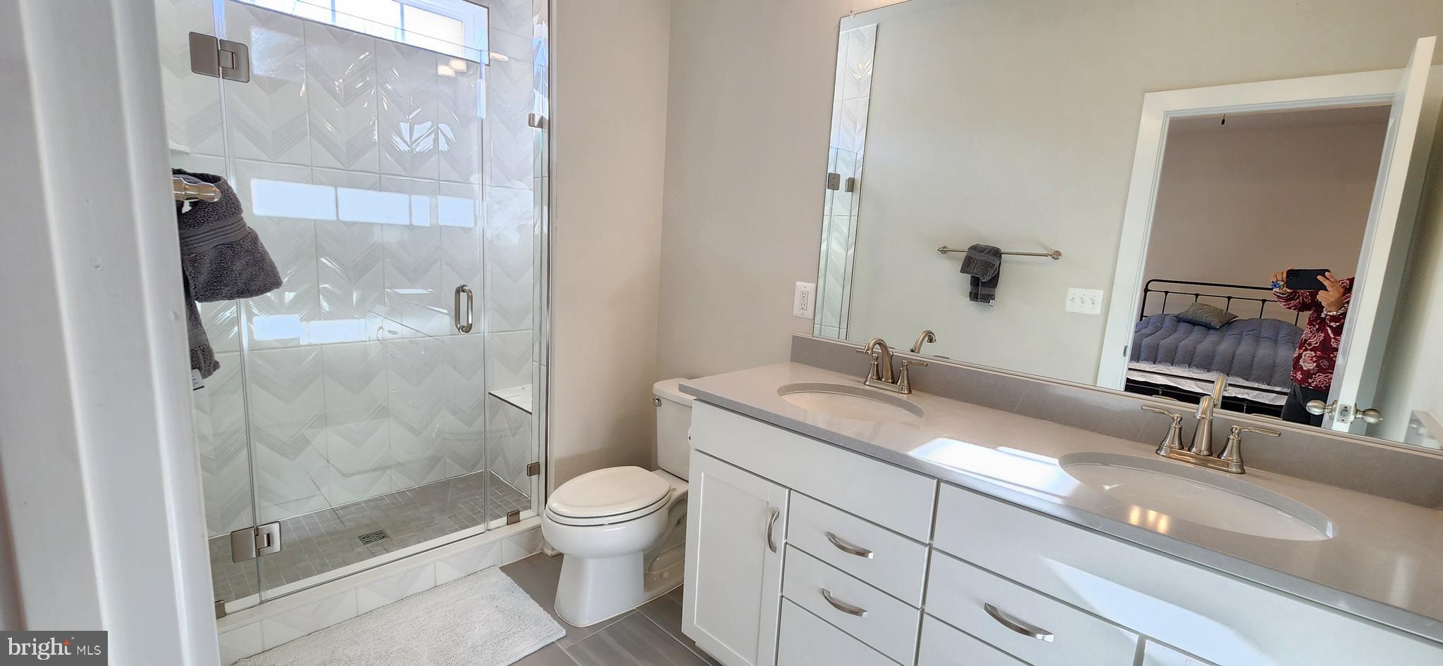 HIGHLANDER PARK - Residential Lease