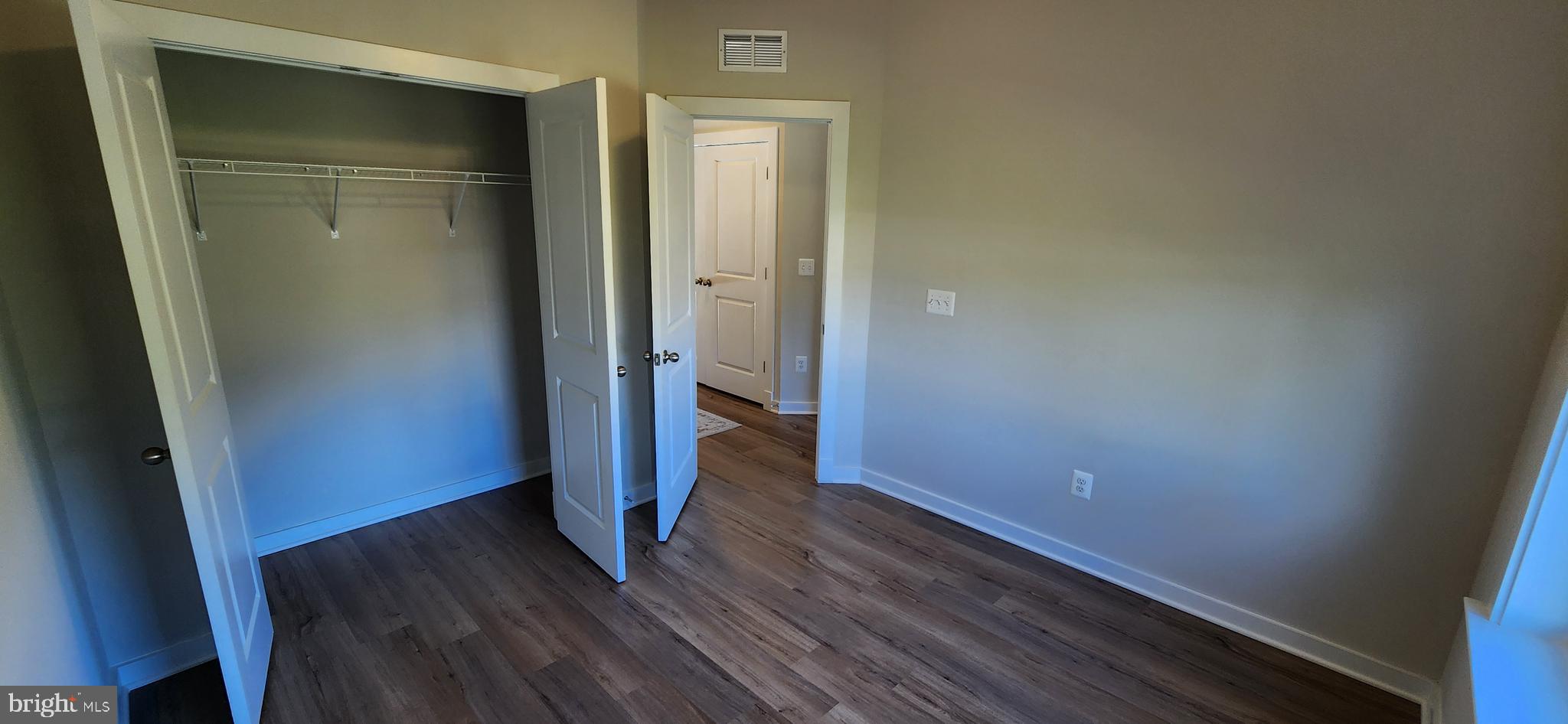 HIGHLANDER PARK - Residential Lease