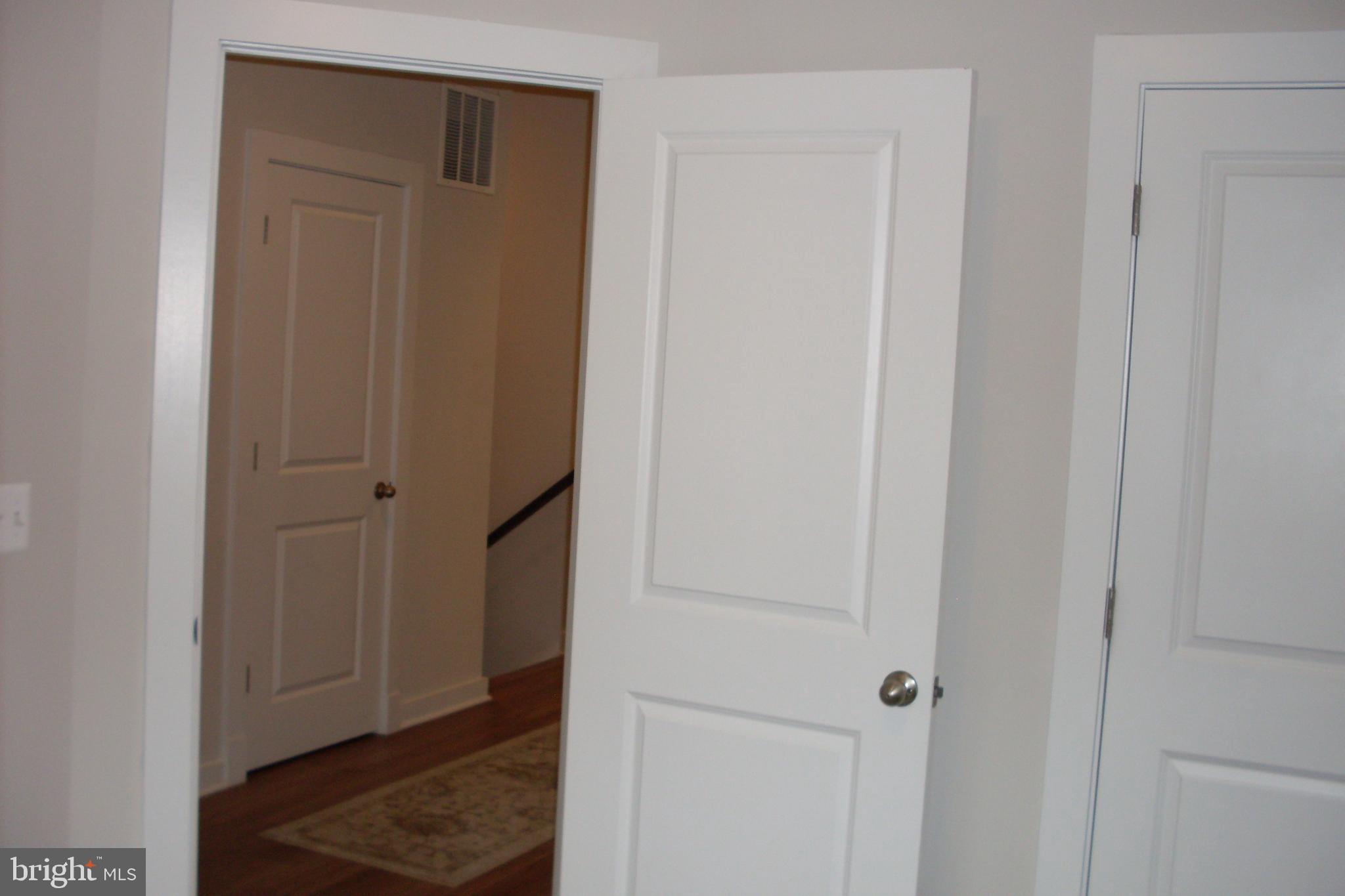 HIGHLANDER PARK - Residential Lease