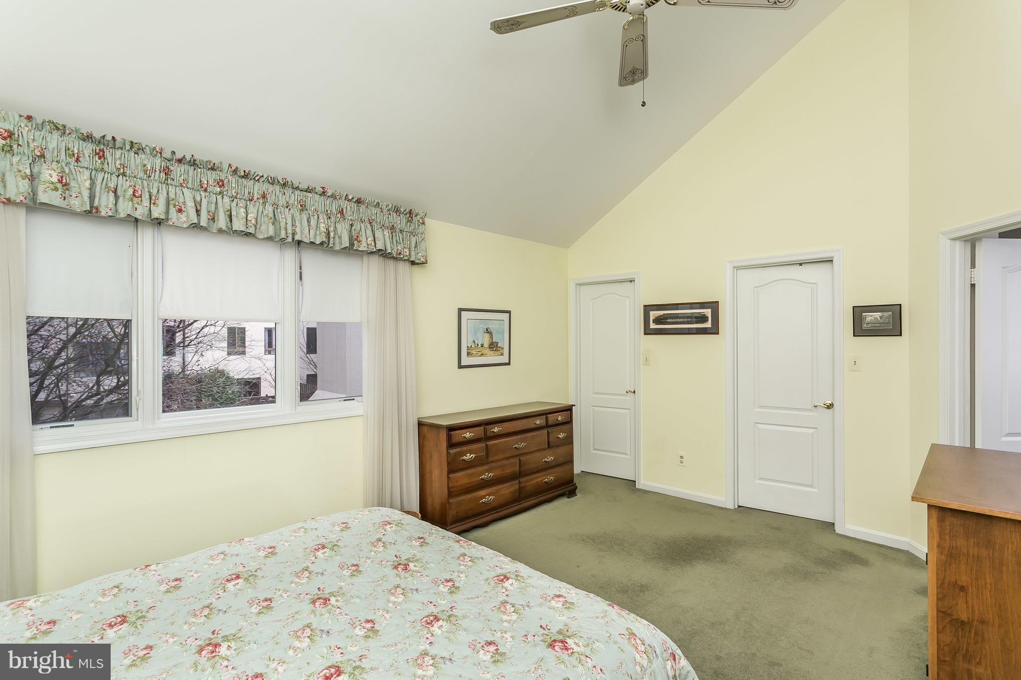 ROLAND SPRINGS - Residential