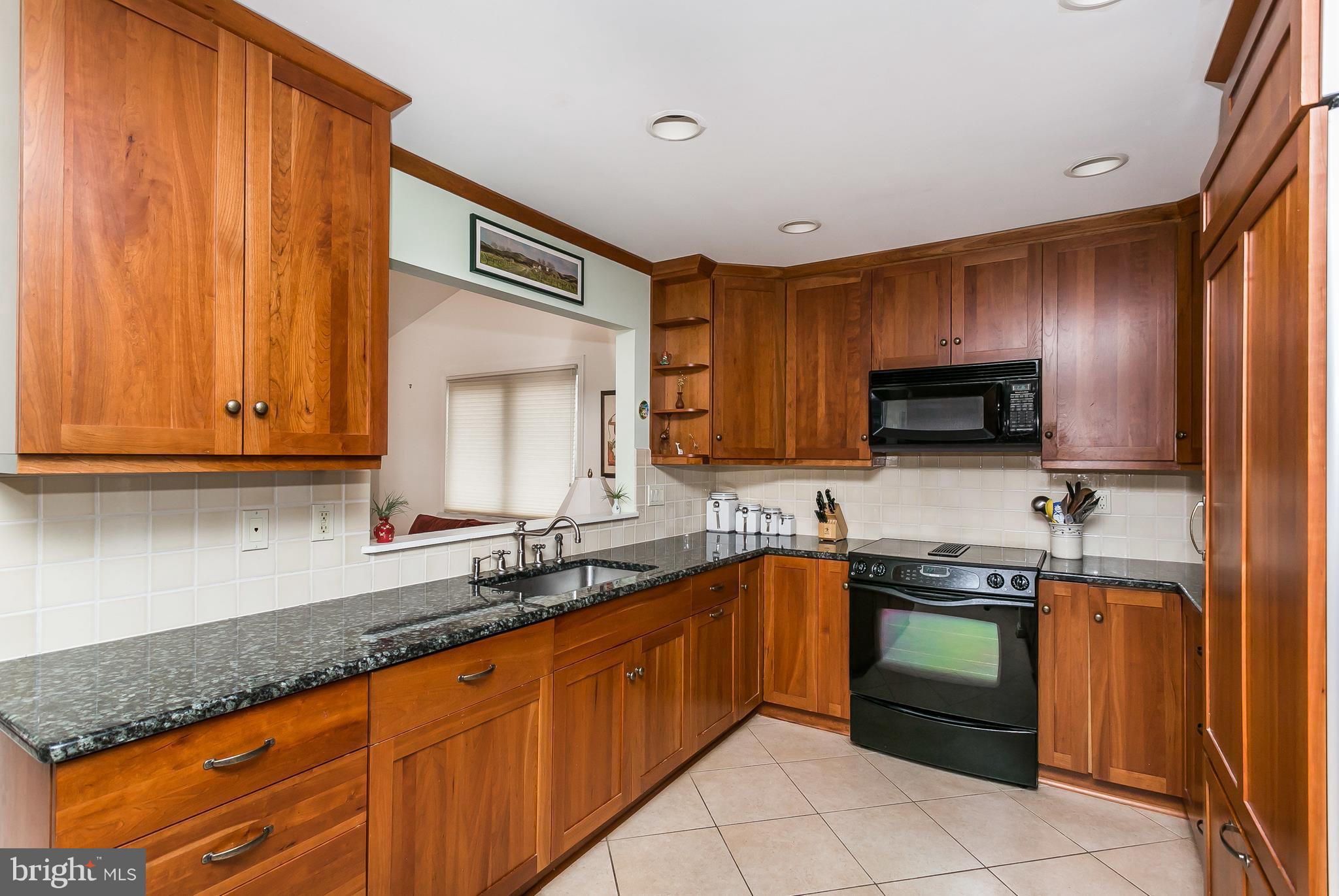 ROLAND SPRINGS - Residential