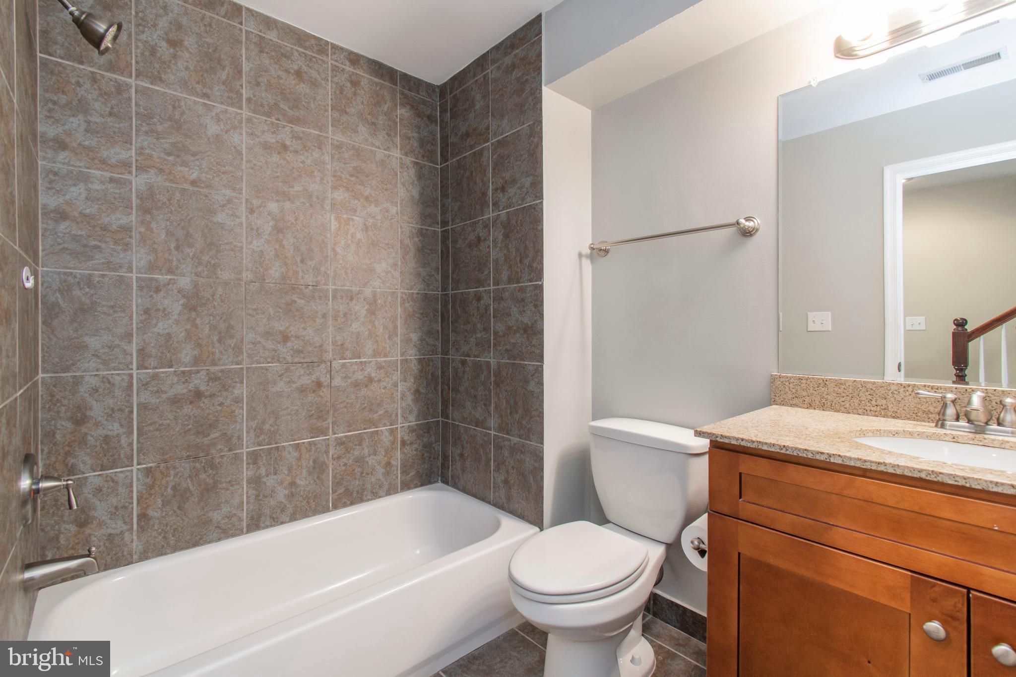 GRADUATE HOSPITAL - Residential Lease