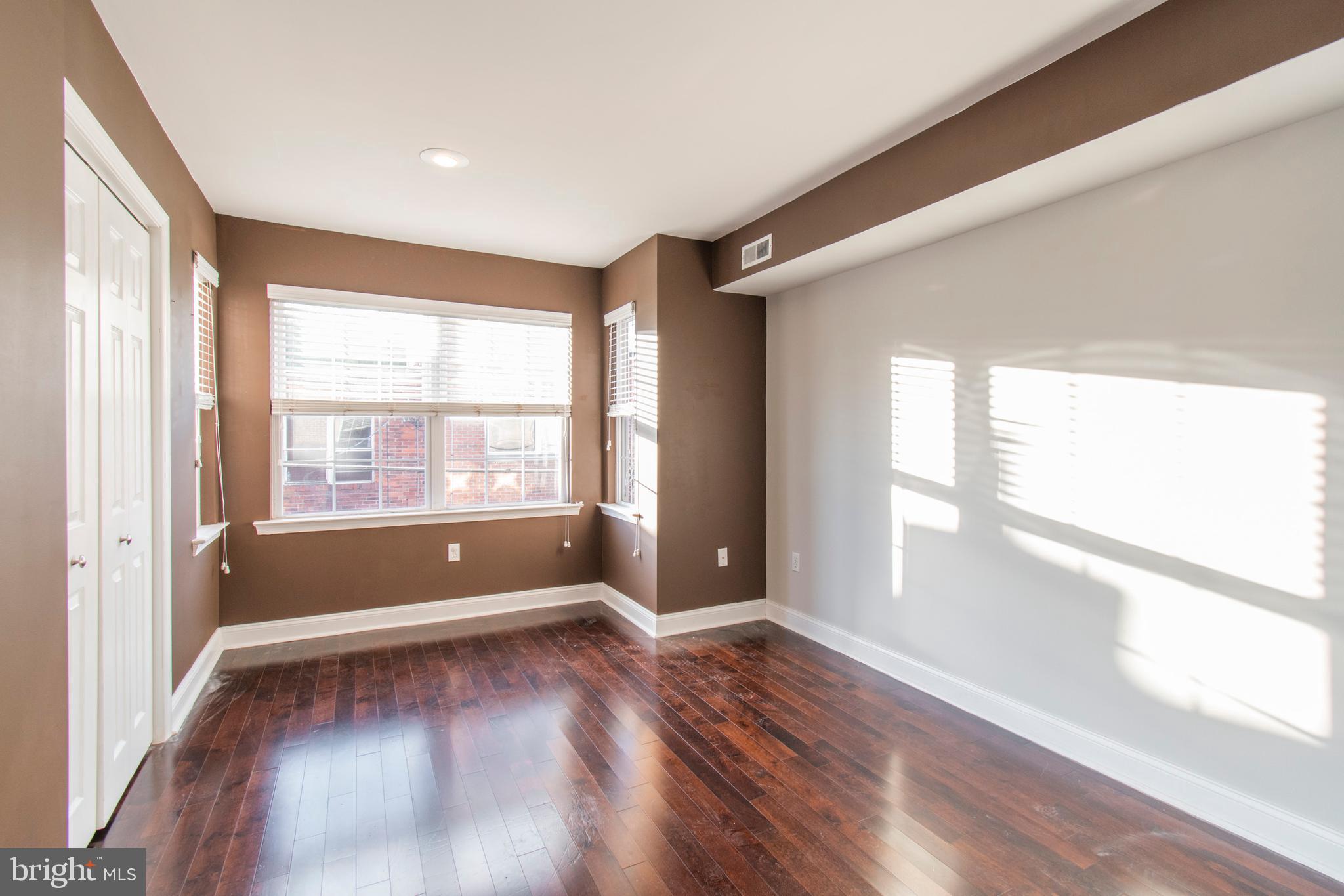GRADUATE HOSPITAL - Residential Lease