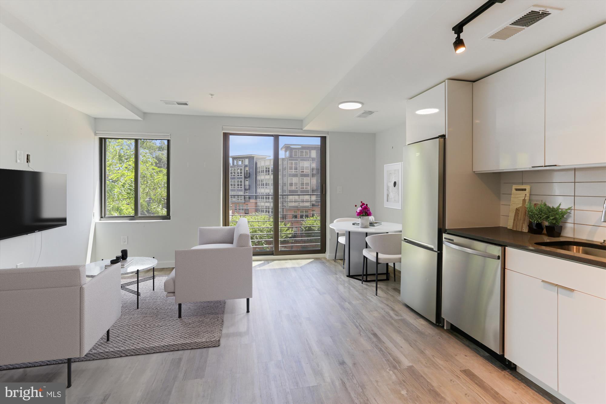 DOWNTOWN SILVER SPRING - Residential